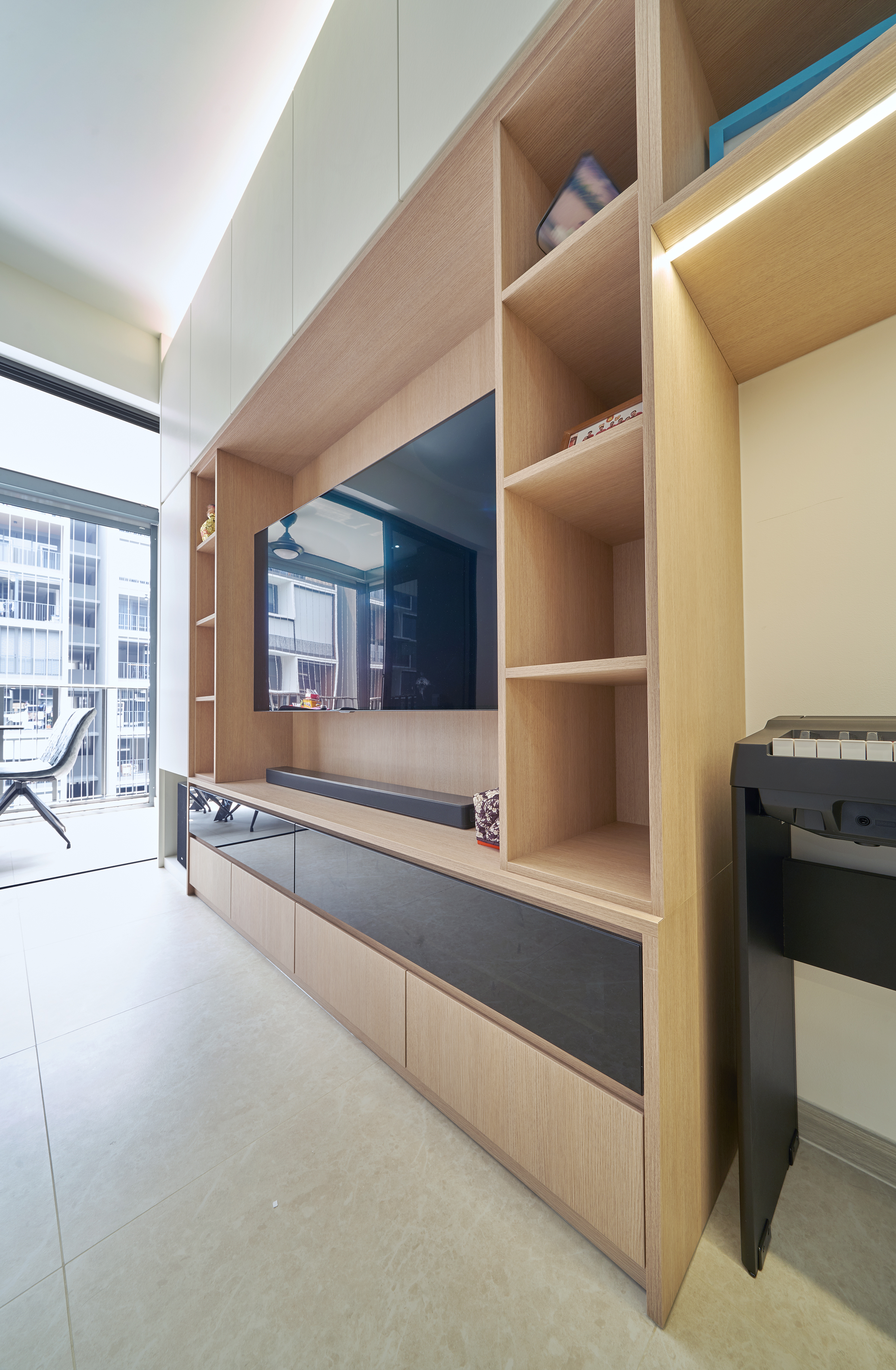 Modern Design - Living Room - Condominium - Design by Ovon Design Pte Ltd
