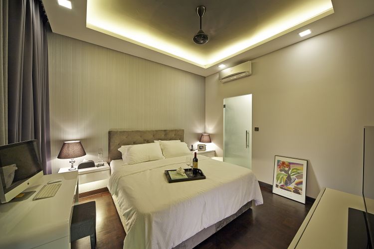 Contemporary, Modern Design - Bedroom - Condominium - Design by Pavillion Creation Pte Ltd