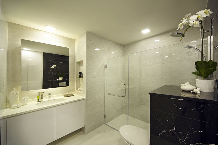 Contemporary, Modern Design - Bathroom - Condominium - Design by Pavillion Creation Pte Ltd
