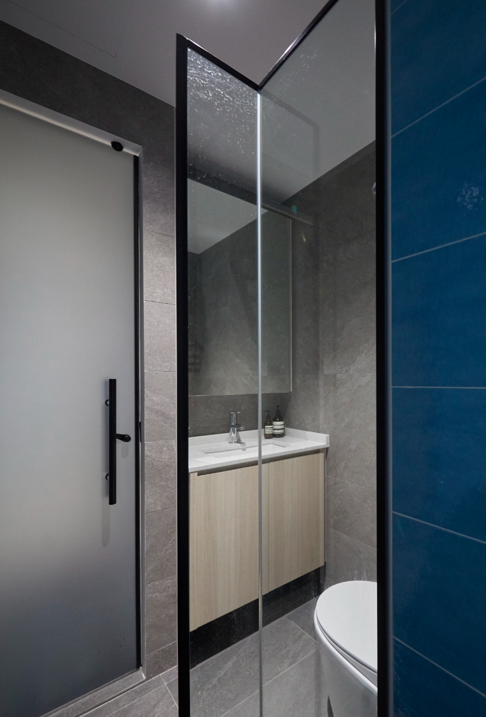 Modern, Scandinavian Design - Bathroom - Condominium - Design by Plus Interior Studio Pte Ltd