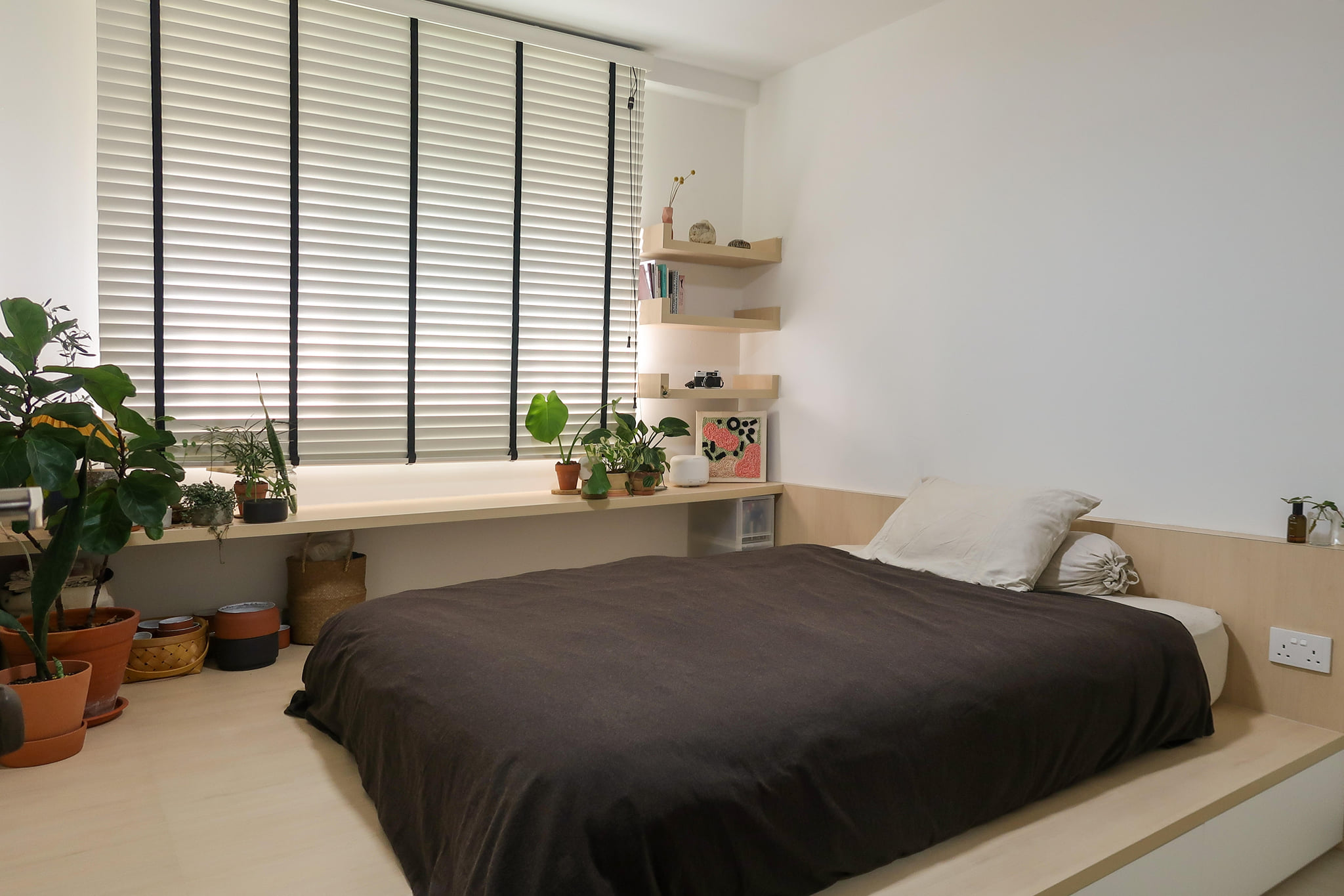 Minimalist Design - Bedroom - HDB 5 Room - Design by PHD Posh Home Design Pte Ltd