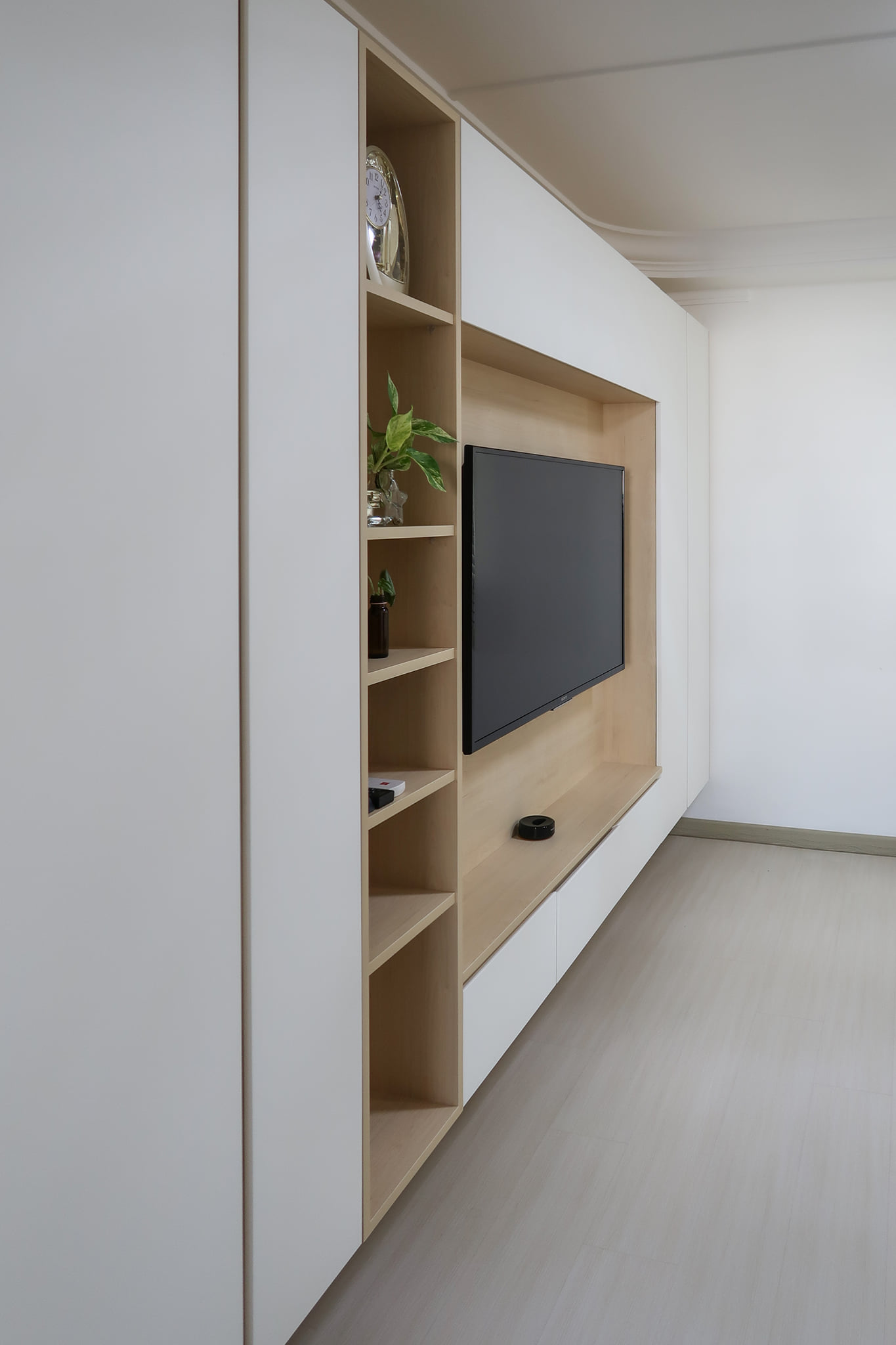 Minimalist Design - Living Room - HDB 5 Room - Design by PHD Posh Home Design Pte Ltd