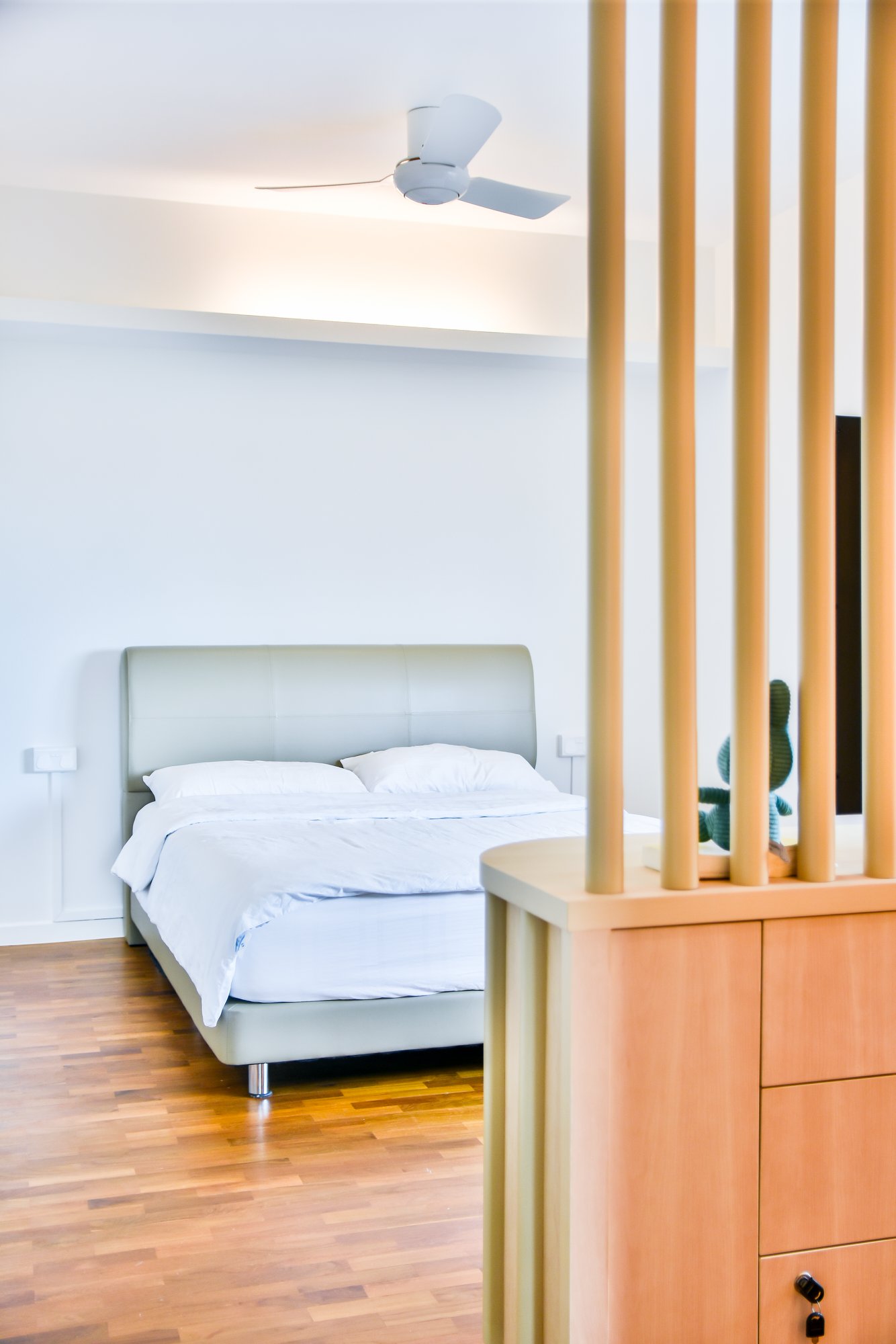 Scandinavian Design - Bedroom - HDB Executive Apartment - Design by PHD Posh Home Design Pte Ltd