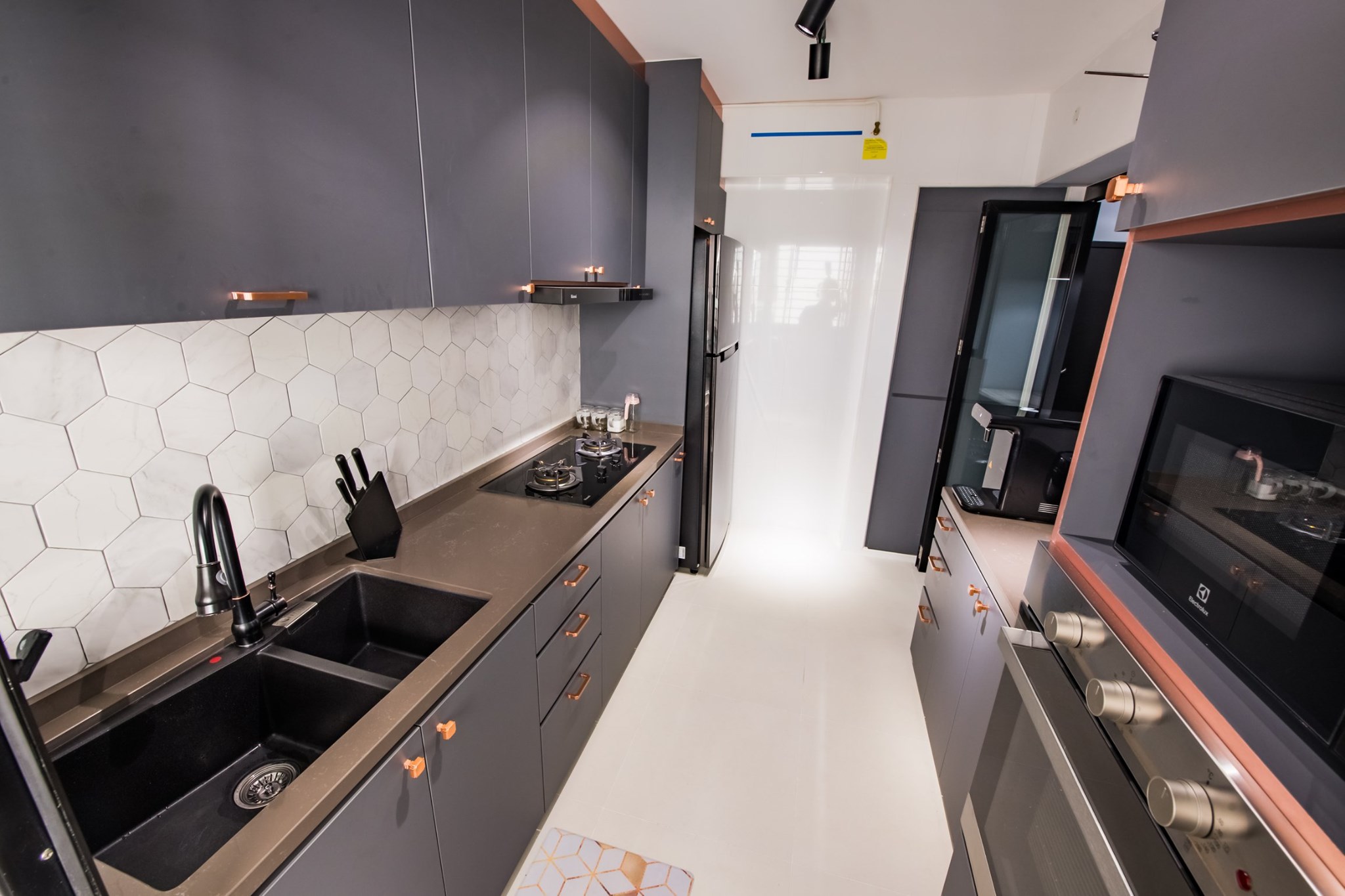 Scandinavian Design - Kitchen - HDB 5 Room - Design by PHD Posh Home Design Pte Ltd