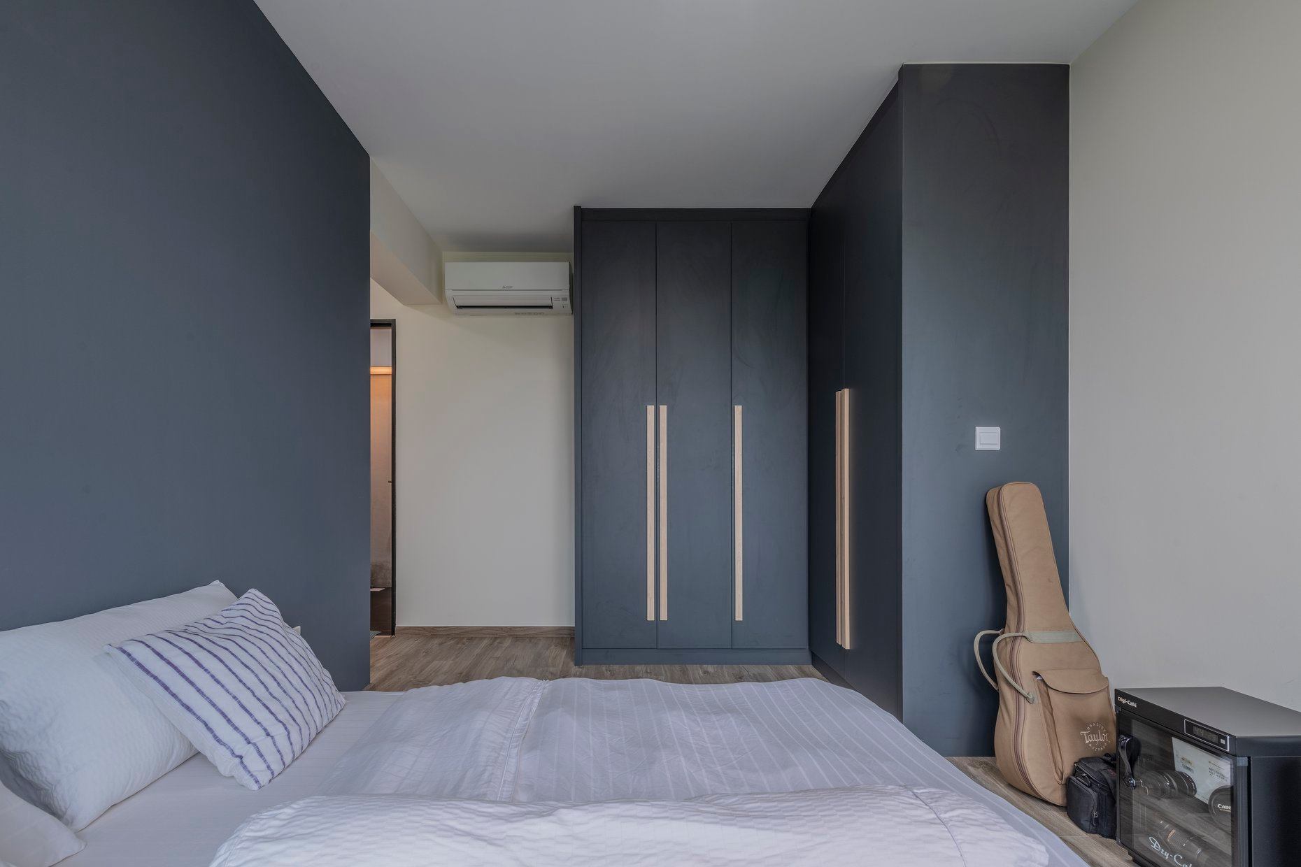 Minimalist Design - Bedroom - HDB 5 Room - Design by PHD Posh Home Design Pte Ltd