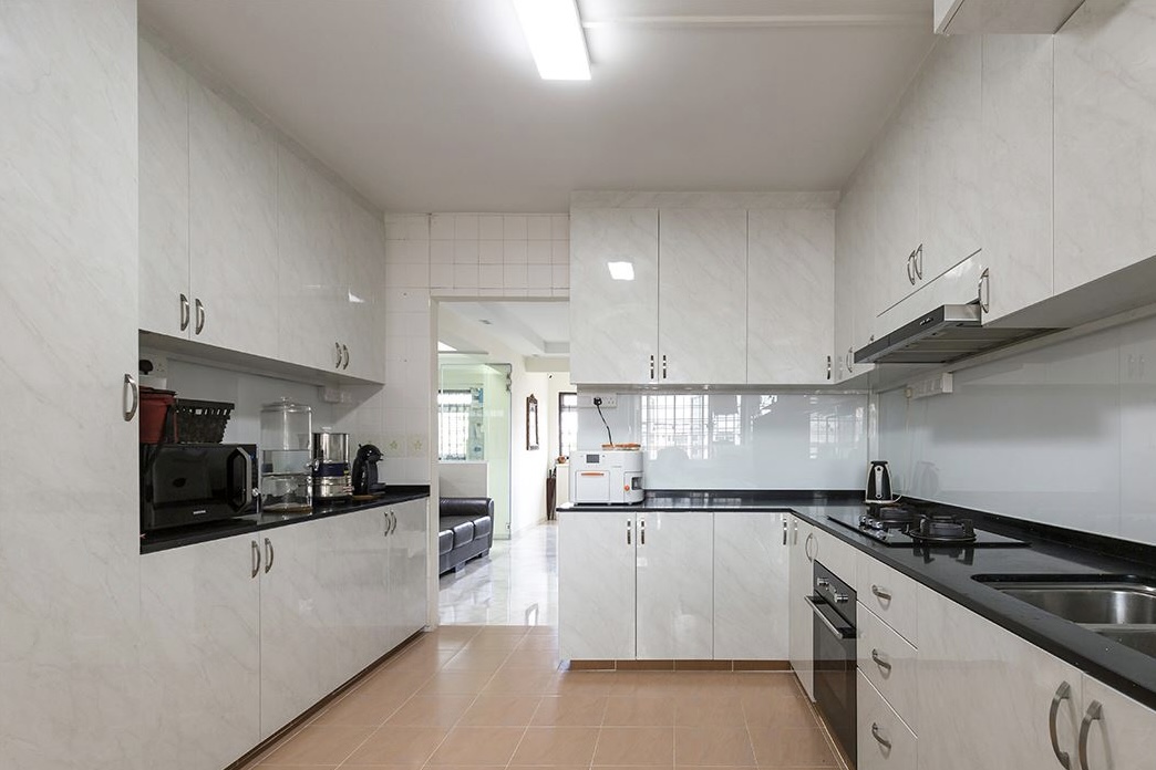 Modern Design - Kitchen - HDB 5 Room - Design by PHD Posh Home Design Pte Ltd