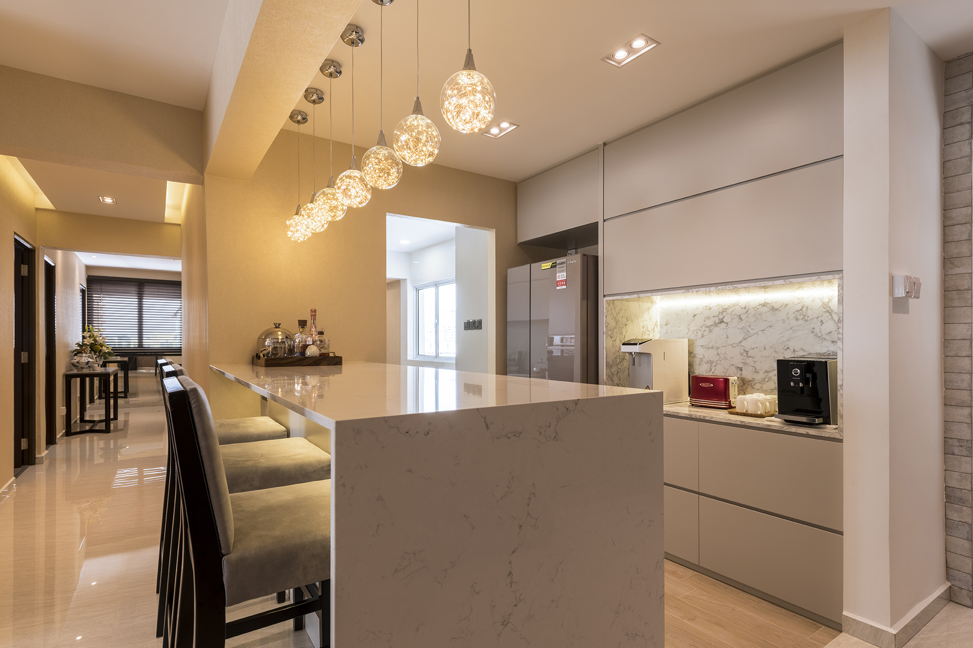 Classical, Contemporary, Modern Design - Dining Room - HDB Executive Apartment - Design by Posh Living Interior Design Pte Ltd