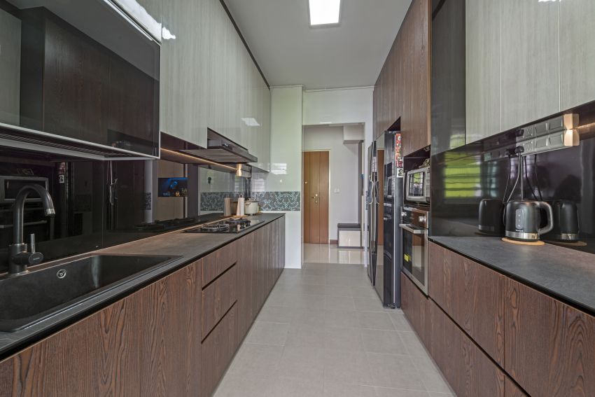 Minimalist, Modern Design - Kitchen - HDB 5 Room - Design by Posh Living Interior Design Pte Ltd