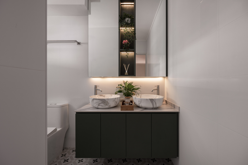 Contemporary, Modern Design - Bathroom - HDB Executive Apartment - Design by PRDT Pte Ltd