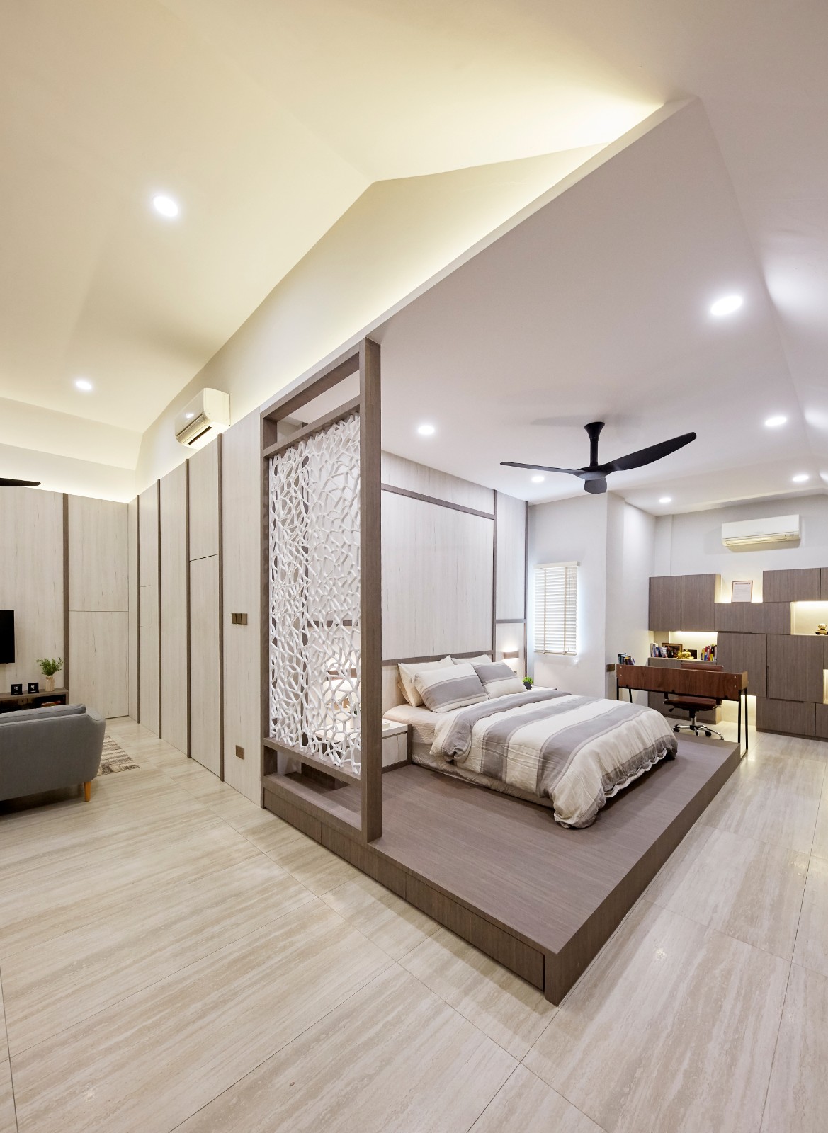 Classical, Contemporary, Modern Design - Bedroom - Landed House - Design by PRDT Pte Ltd