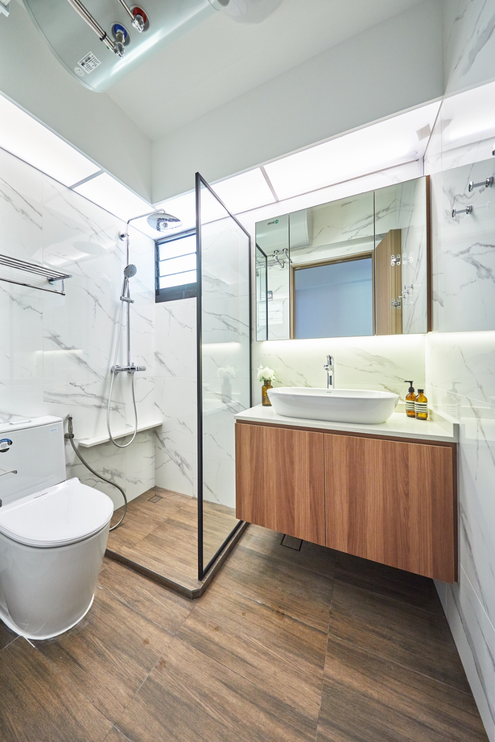 Minimalist, Scandinavian Design - Bathroom - HDB 5 Room - Design by PRDT Pte Ltd