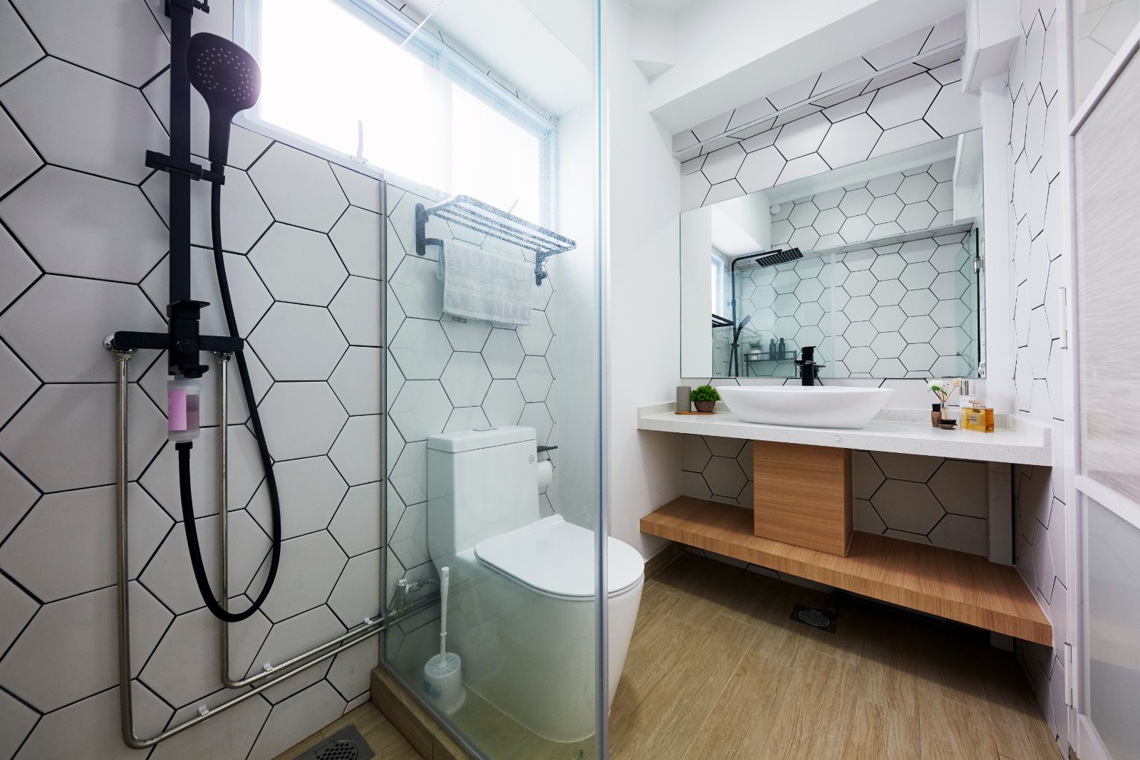 Contemporary, Modern, Scandinavian Design - Bathroom - HDB 5 Room - Design by PRDT Pte Ltd