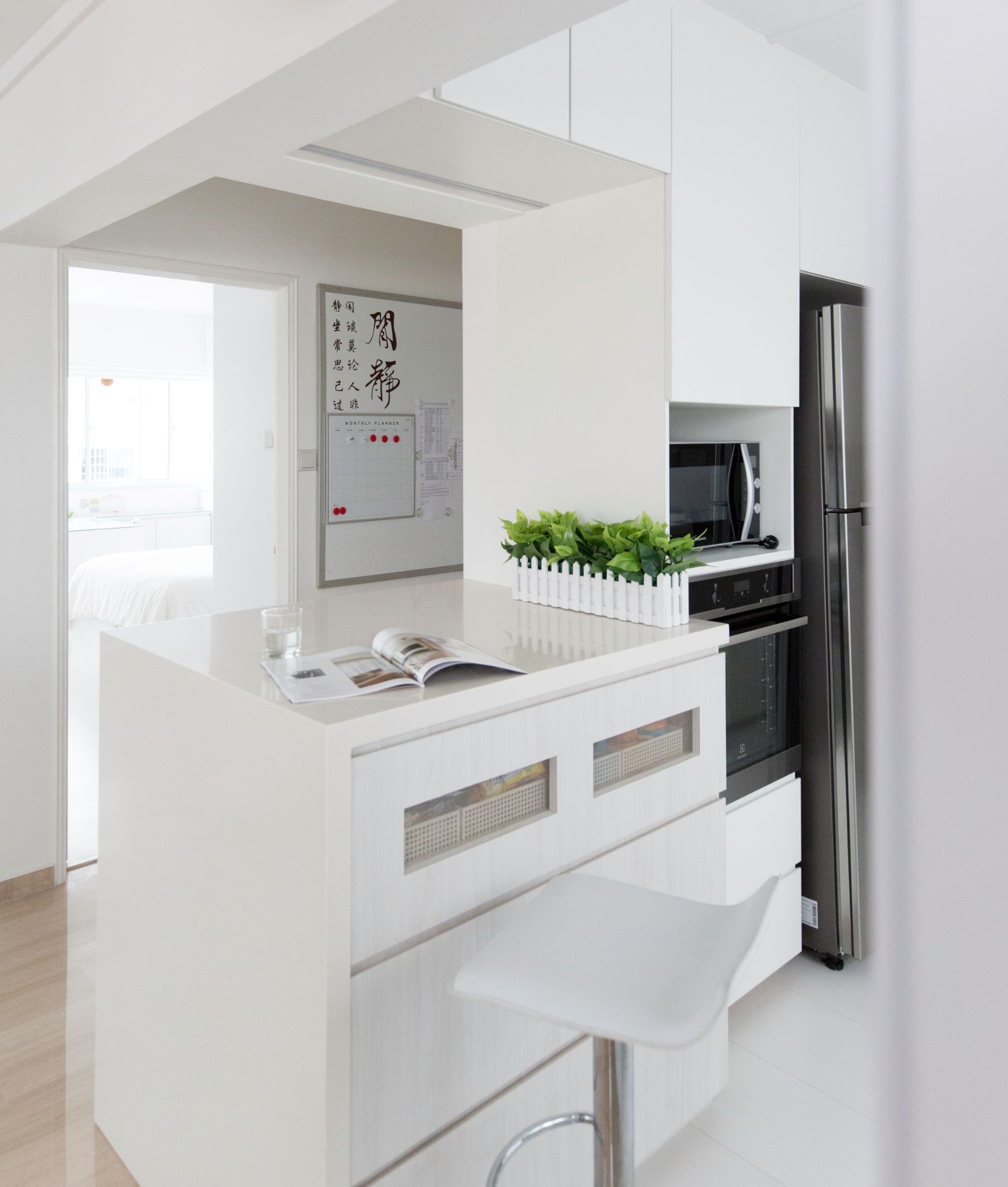 Minimalist, Modern Design - Dining Room - HDB Executive Apartment - Design by PRDT Pte Ltd