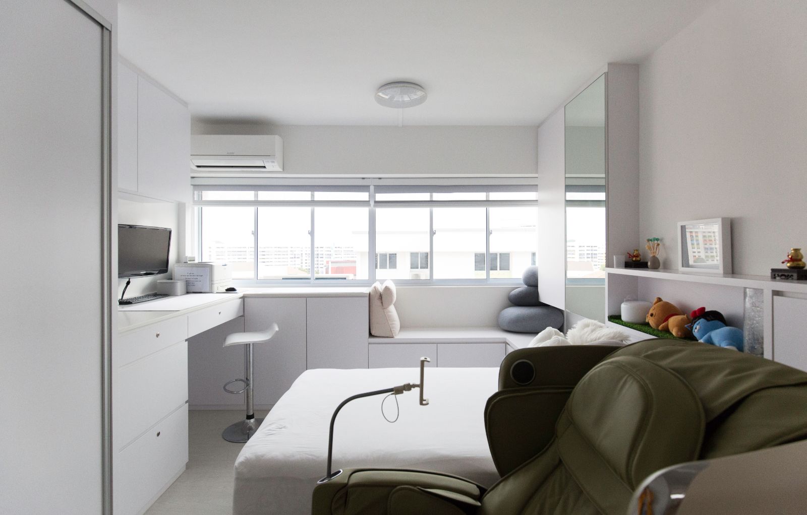 Minimalist, Modern Design - Bedroom - HDB Executive Apartment - Design by PRDT Pte Ltd