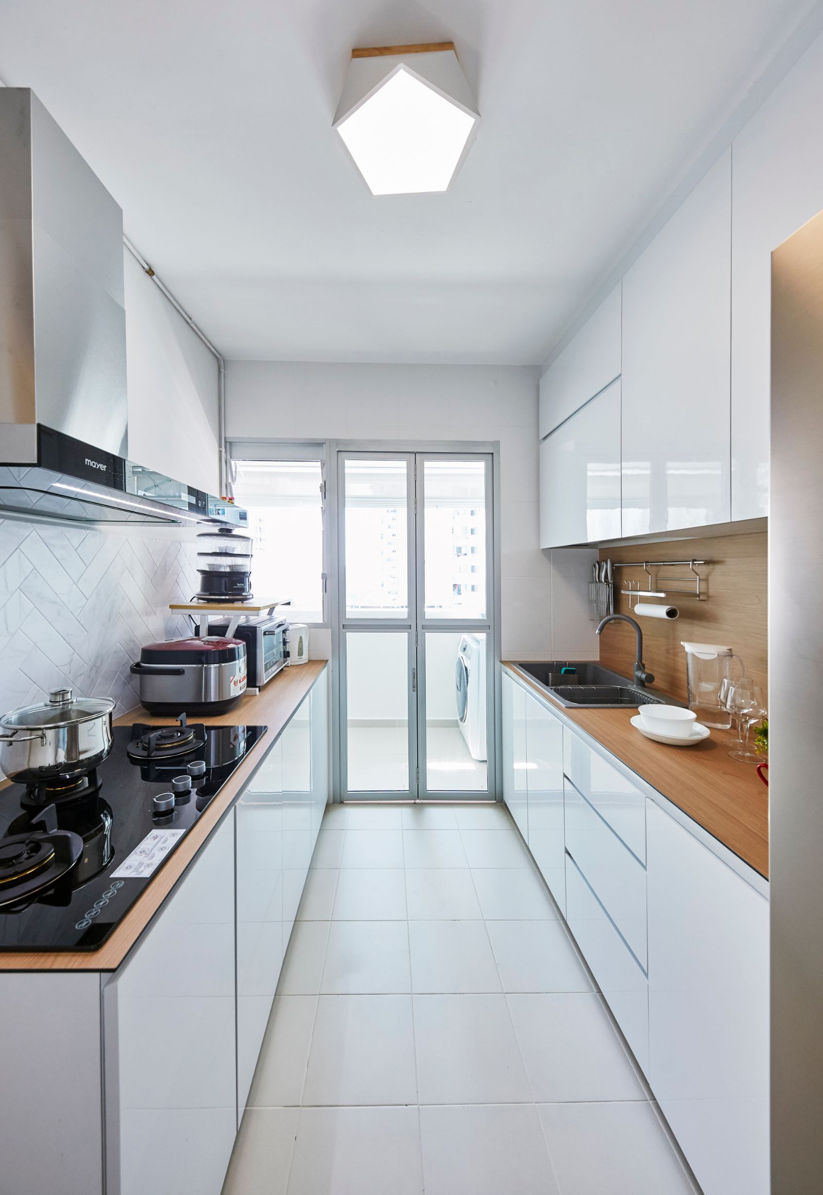 Classical, Minimalist, Modern Design - Kitchen - HDB 4 Room - Design by PRDT Pte Ltd