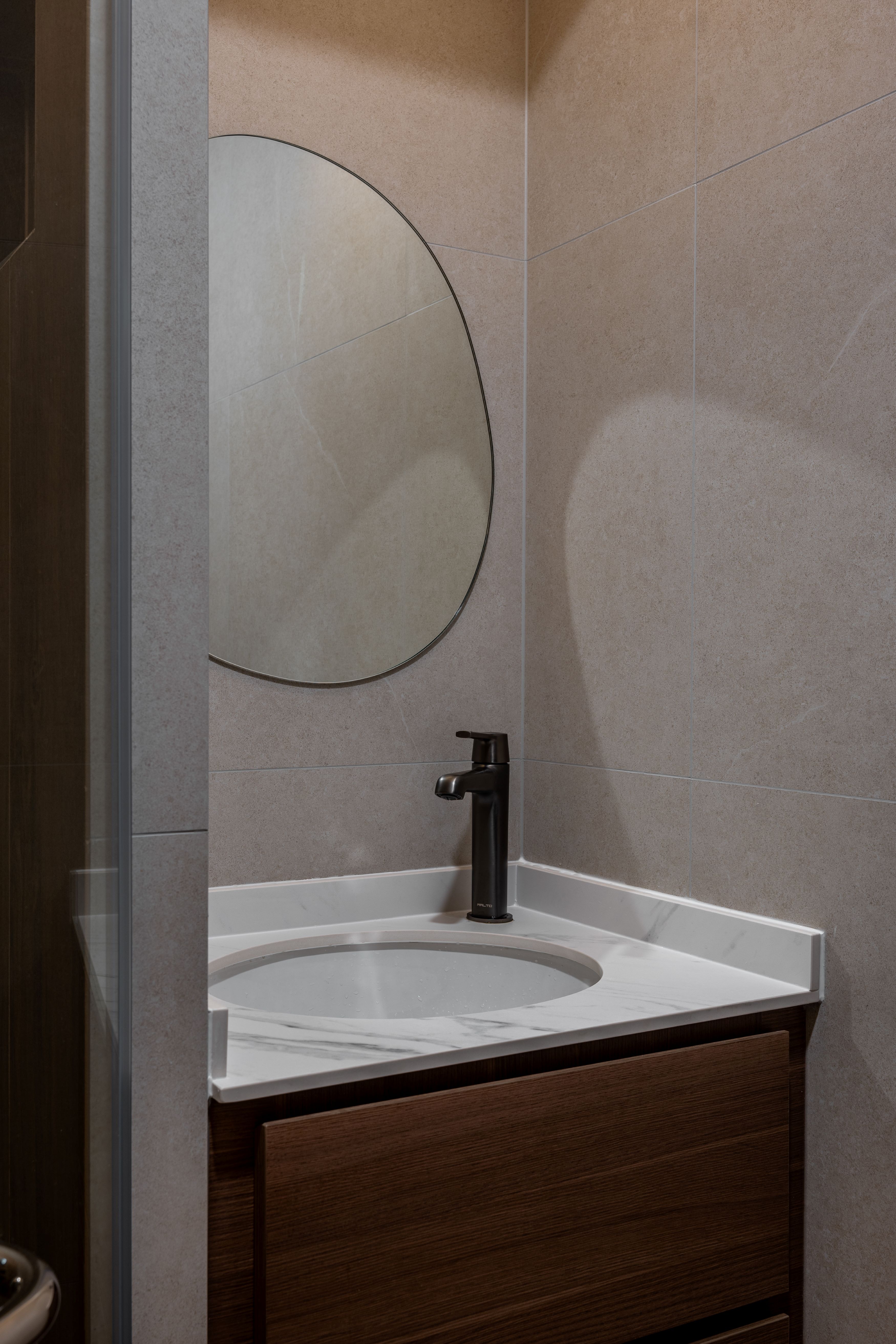 Modern Design - Bathroom - Condominium - Design by Project L