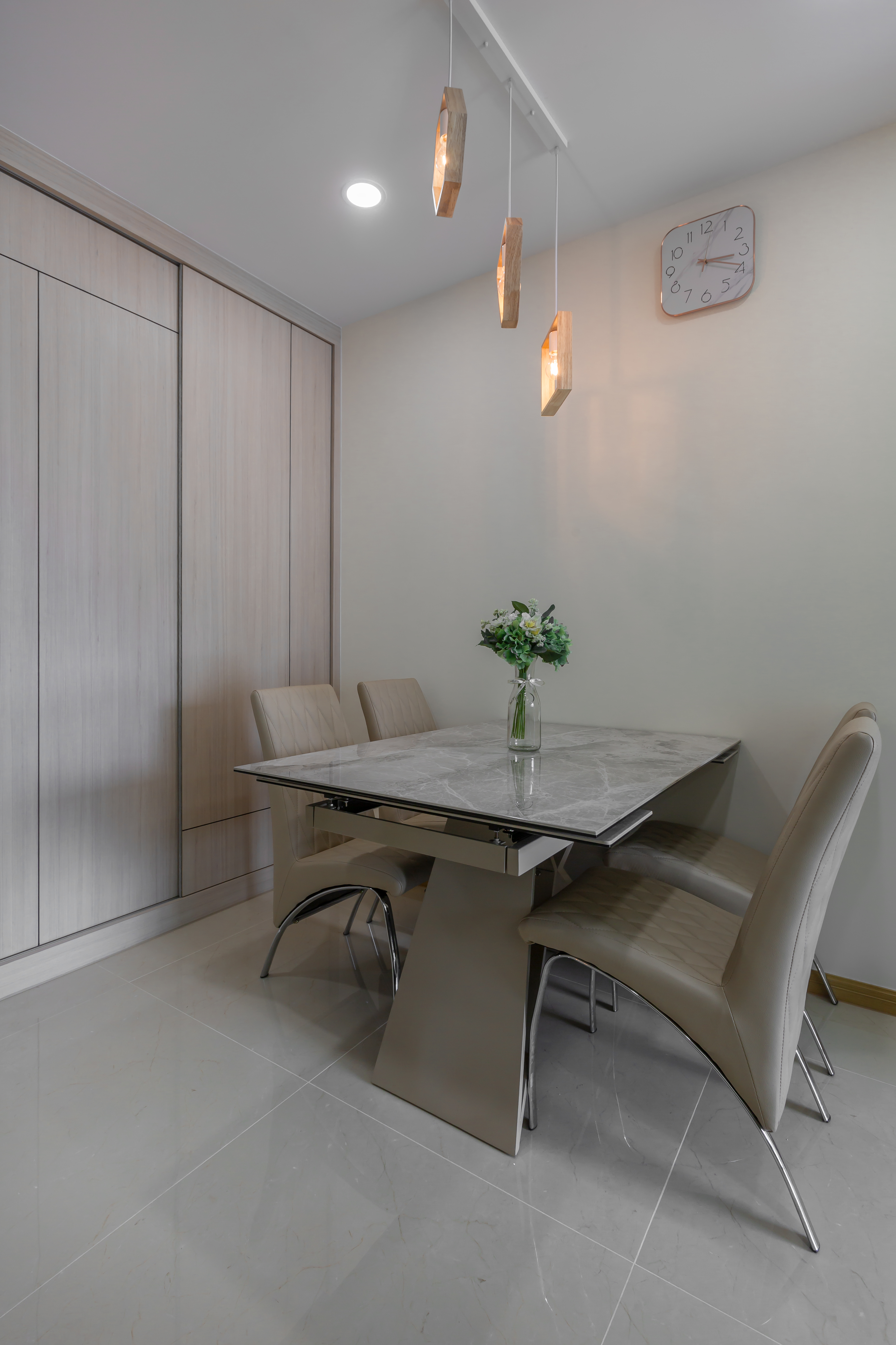 Modern Design - Dining Room - Condominium - Design by Promax Design Pte Ltd