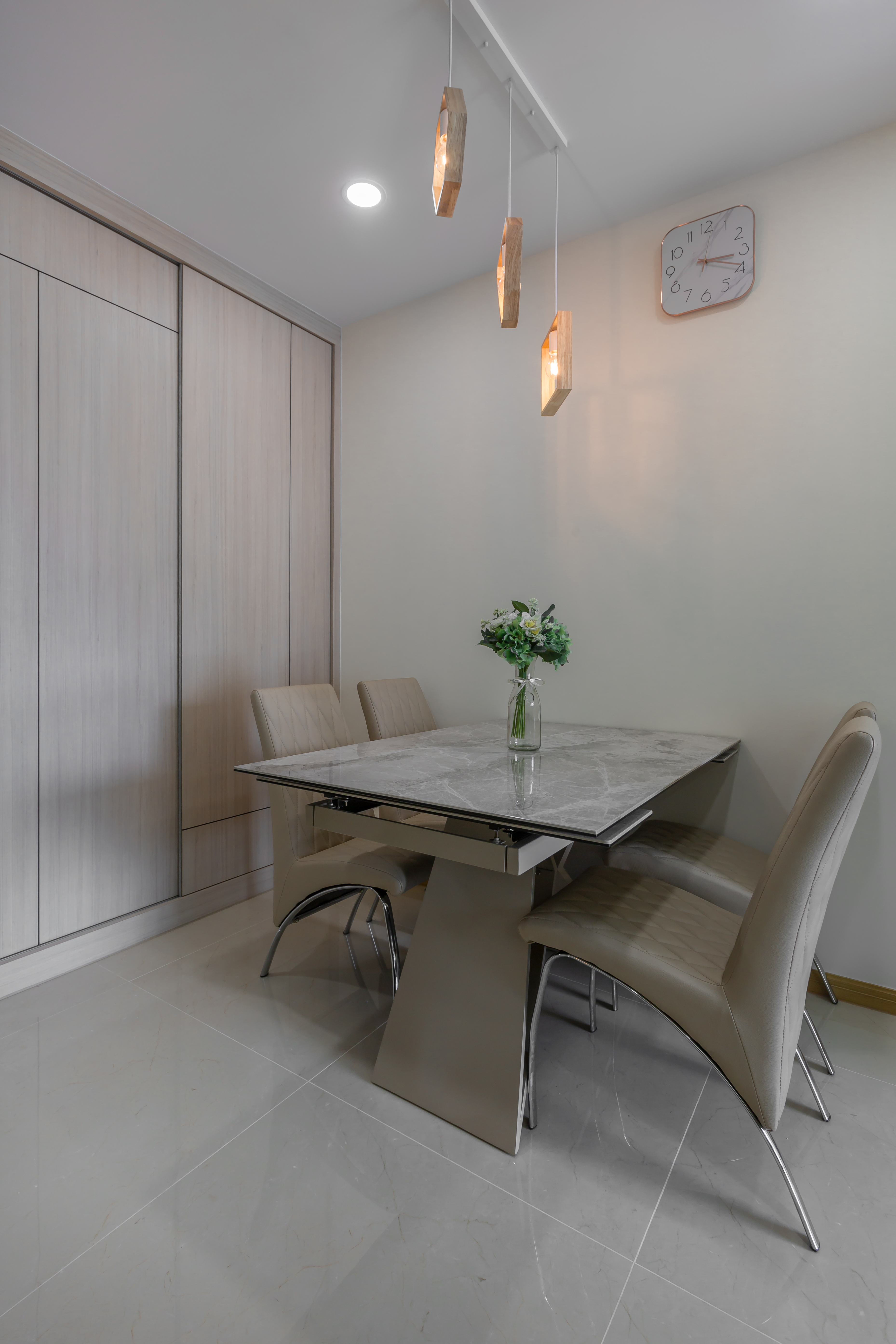 Modern Design - Dining Room - Condominium - Design by Promax Design Pte Ltd