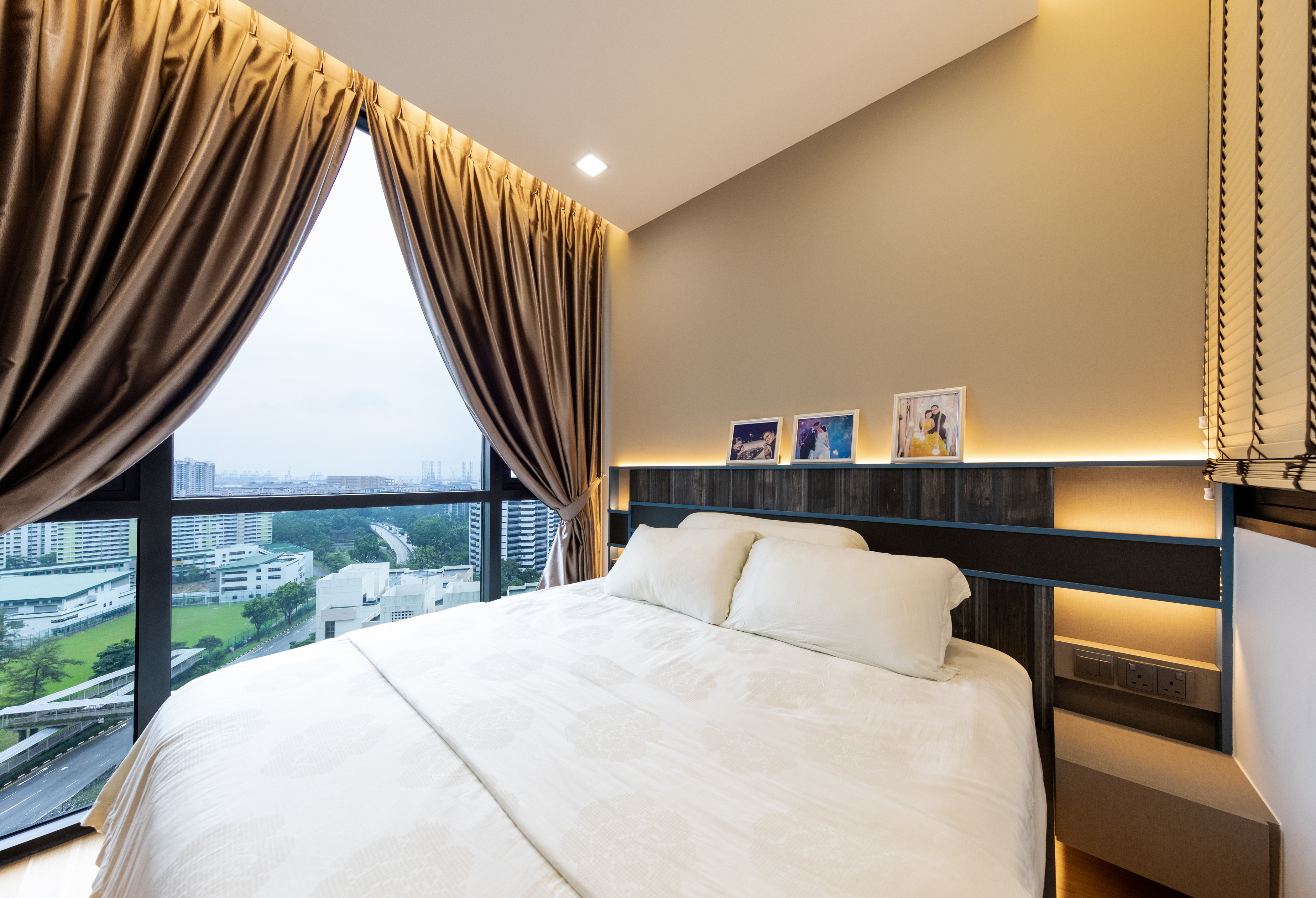 Eclectic, Modern Design - Bedroom - Condominium - Design by Prozfile Pte Ltd