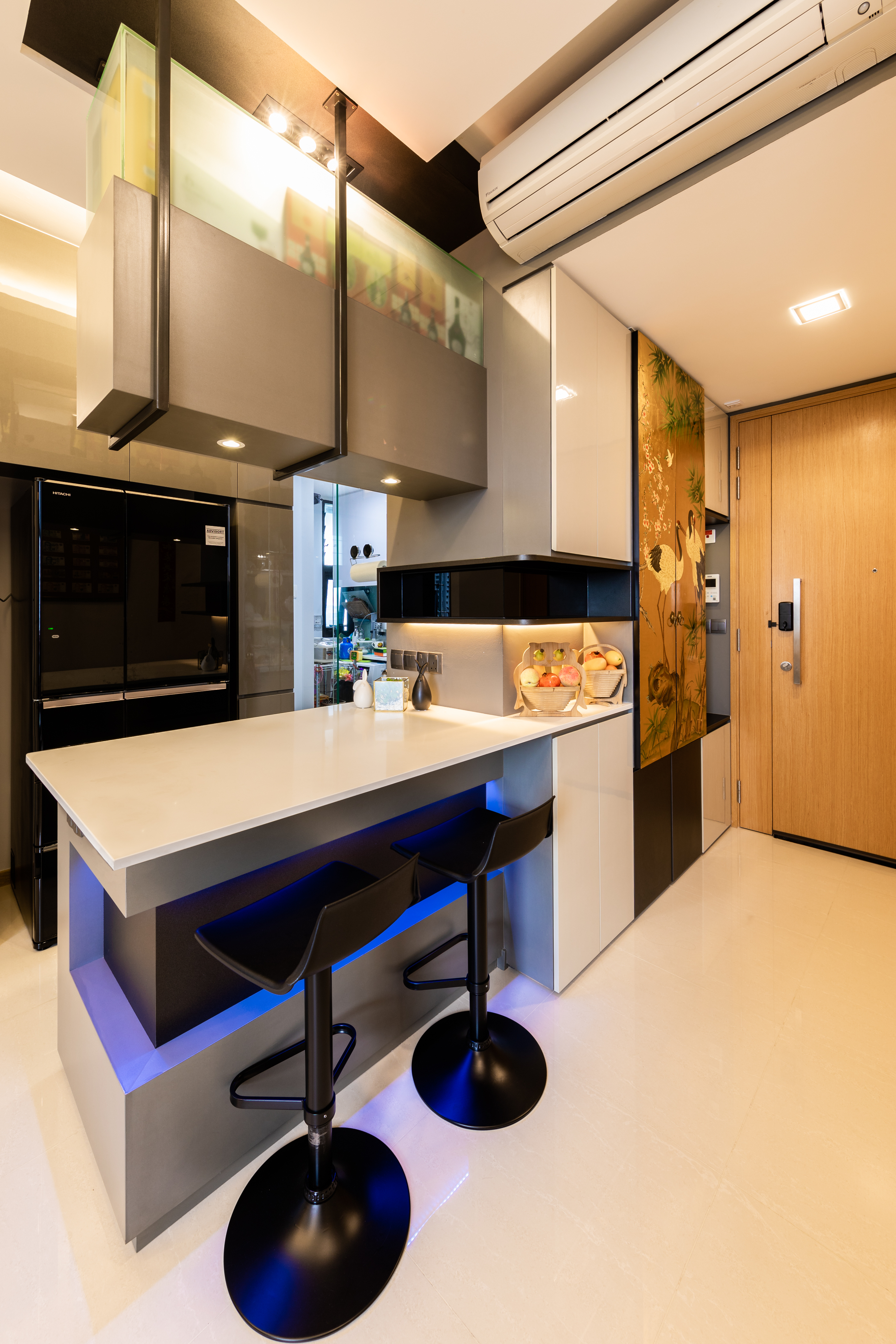 Eclectic, Modern Design - Dining Room - Condominium - Design by Prozfile Pte Ltd