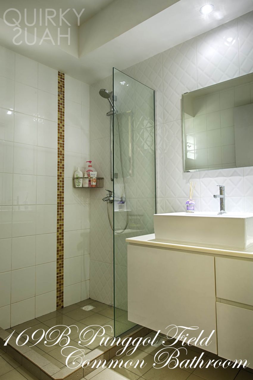 Modern, Retro Design - Bathroom - HDB 4 Room - Design by Quirky Haus Pte Ltd
