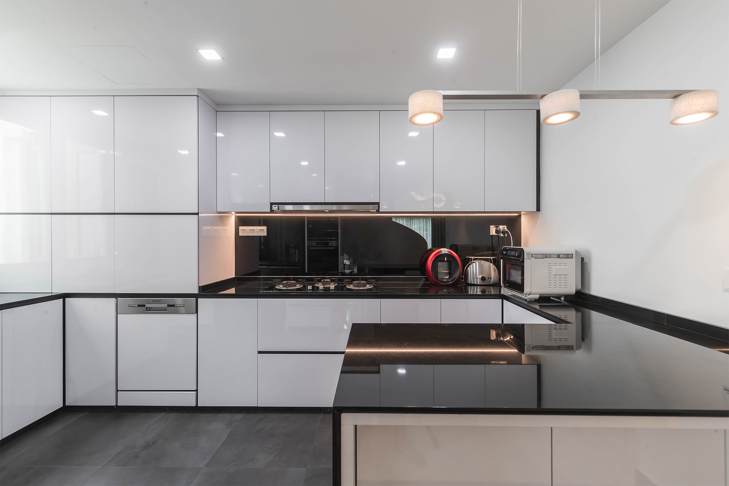 Modern Design - Kitchen - Condominium - Design by Renozone Interior Design House