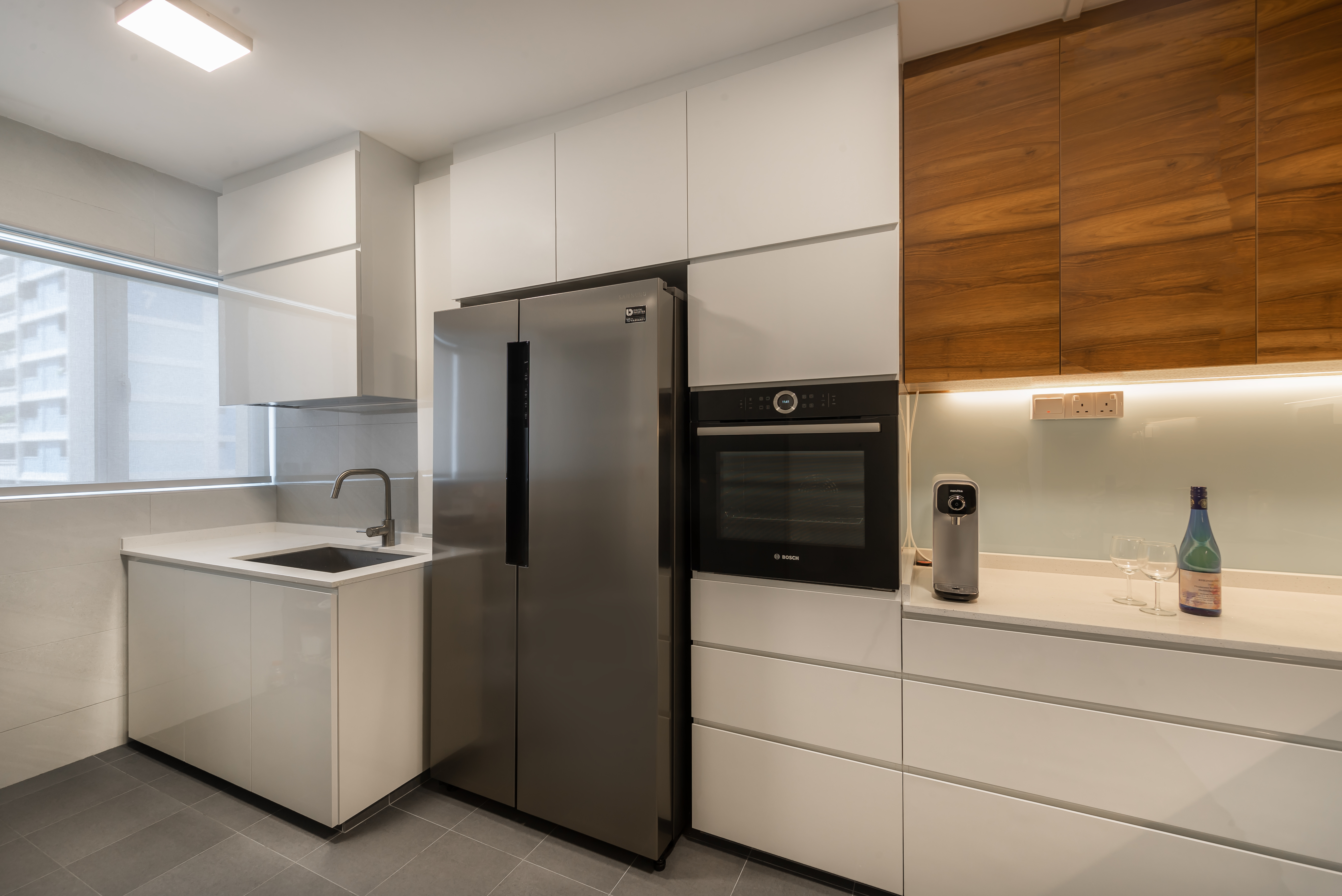 Contemporary Design - Kitchen -  - Design by Renozone Interior Design House