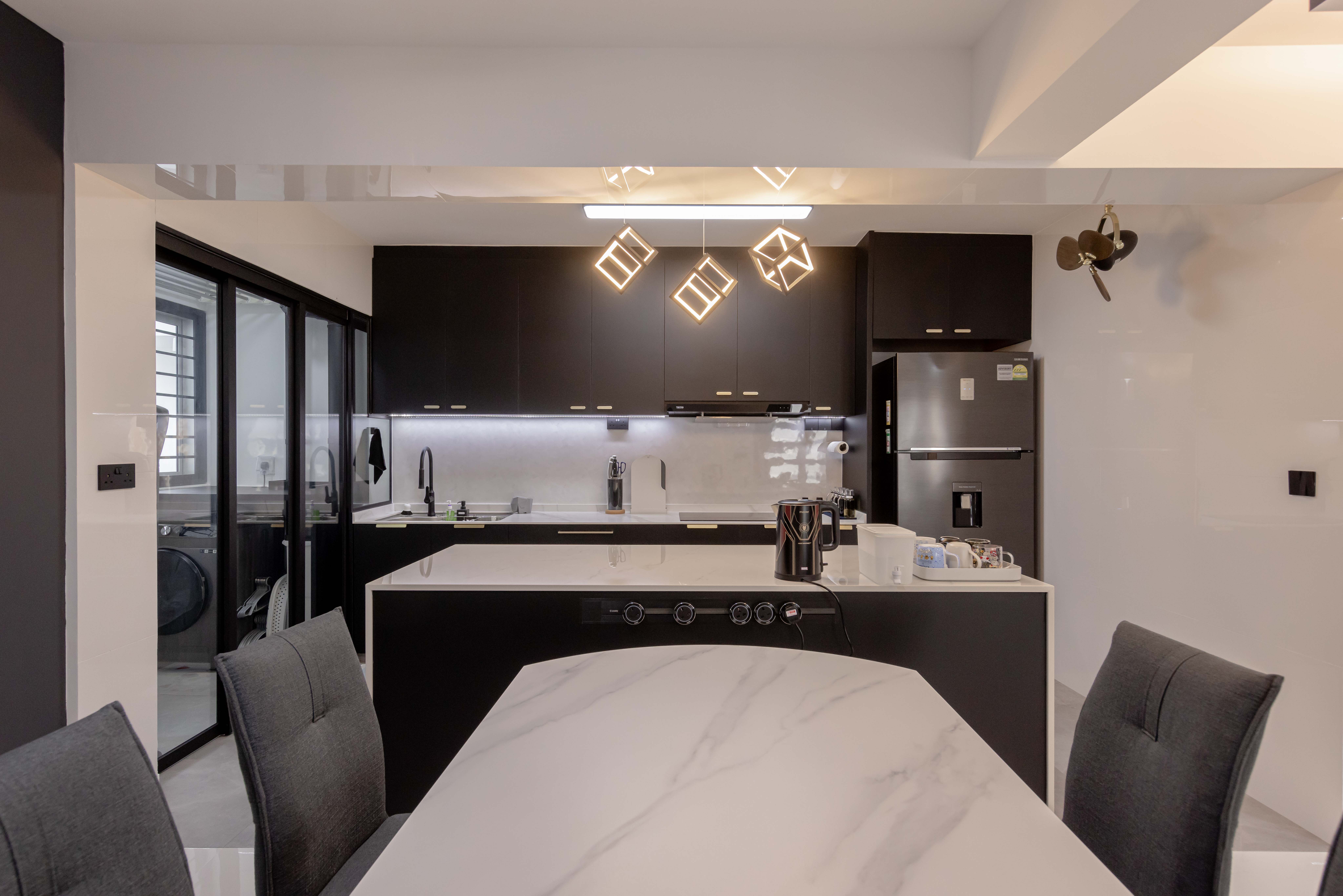 Modern, Scandinavian Design - Kitchen - HDB 3 Room - Design by Renozone Interior Design House