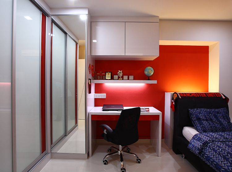 Contemporary, Modern Design - Bedroom - HDB 5 Room - Design by Renozone Interior Design House
