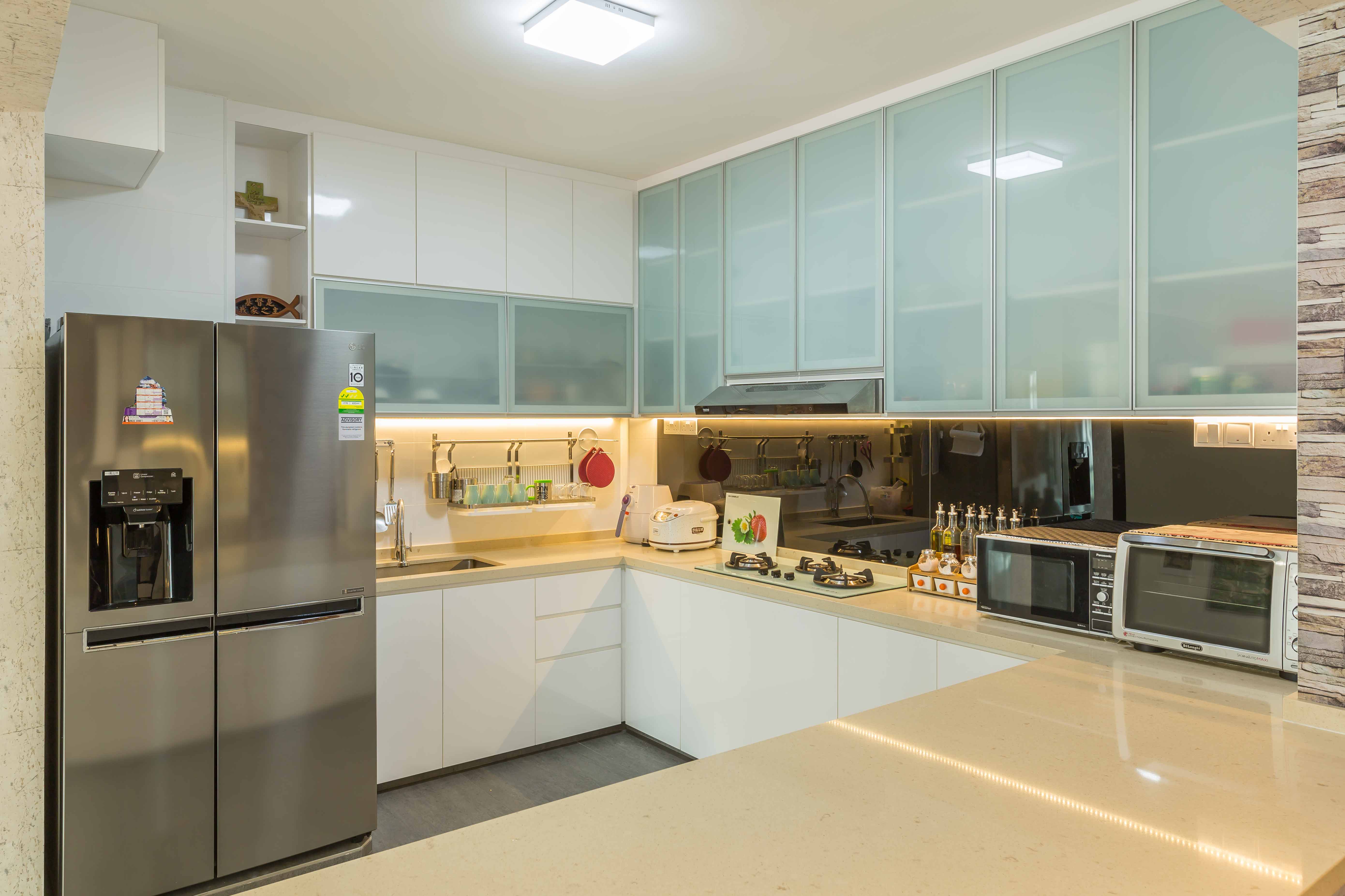 Modern Design - Kitchen - Condominium - Design by Renozone Interior Design House