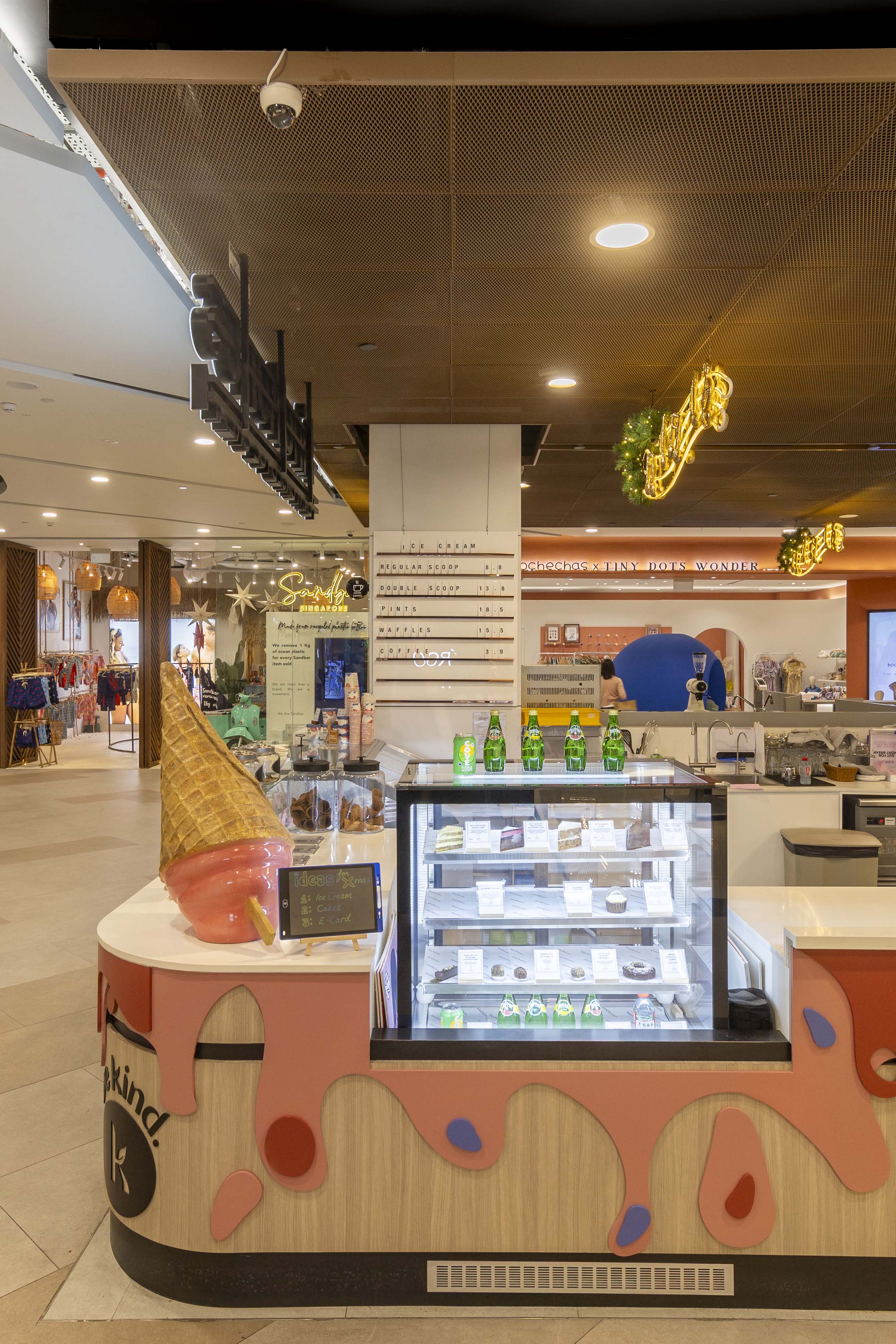 Eclectic Design - Commercial - Retail - Design by Renozone Interior Design House