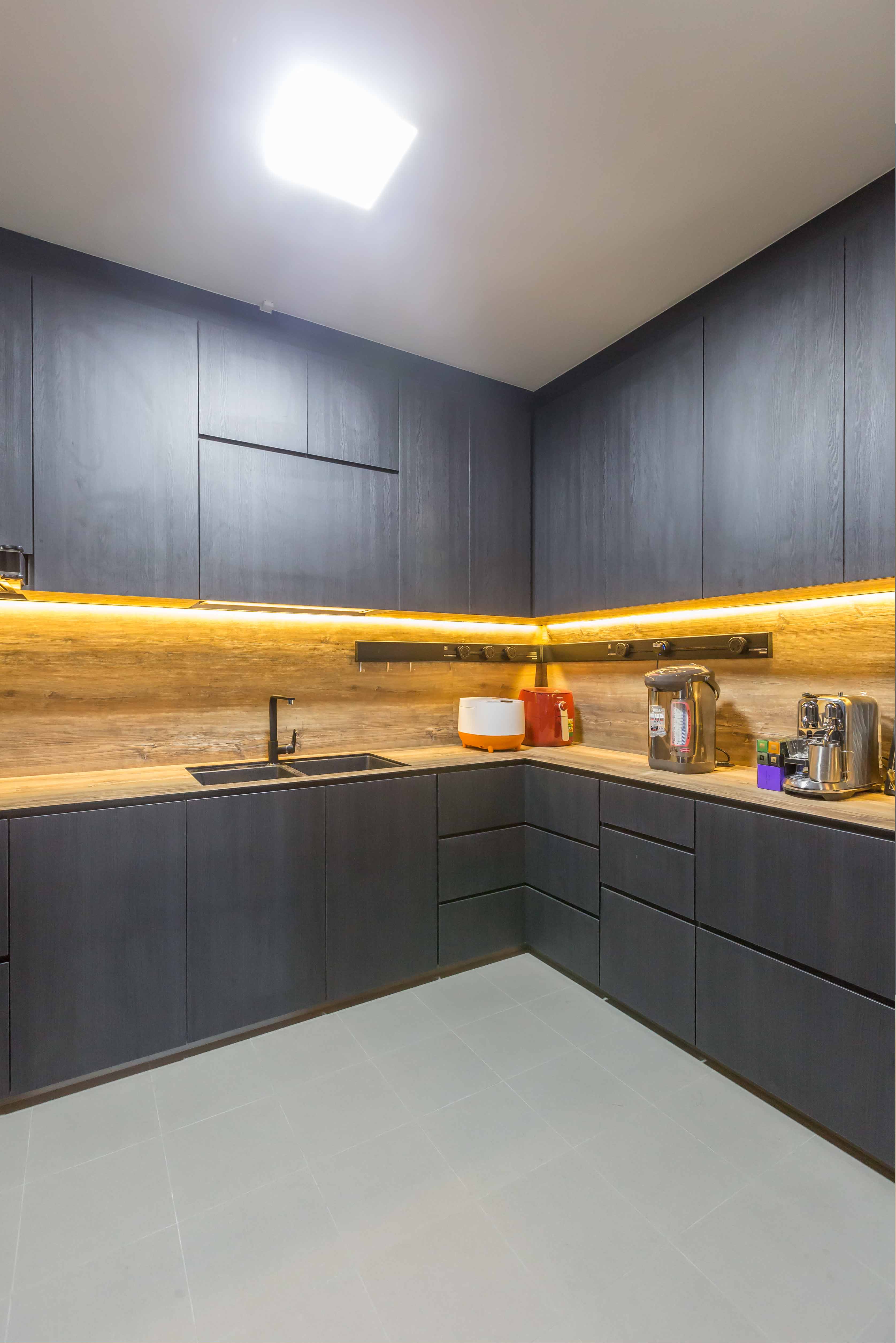 Others Design - Kitchen - HDB 4 Room - Design by Renozone Interior Design House