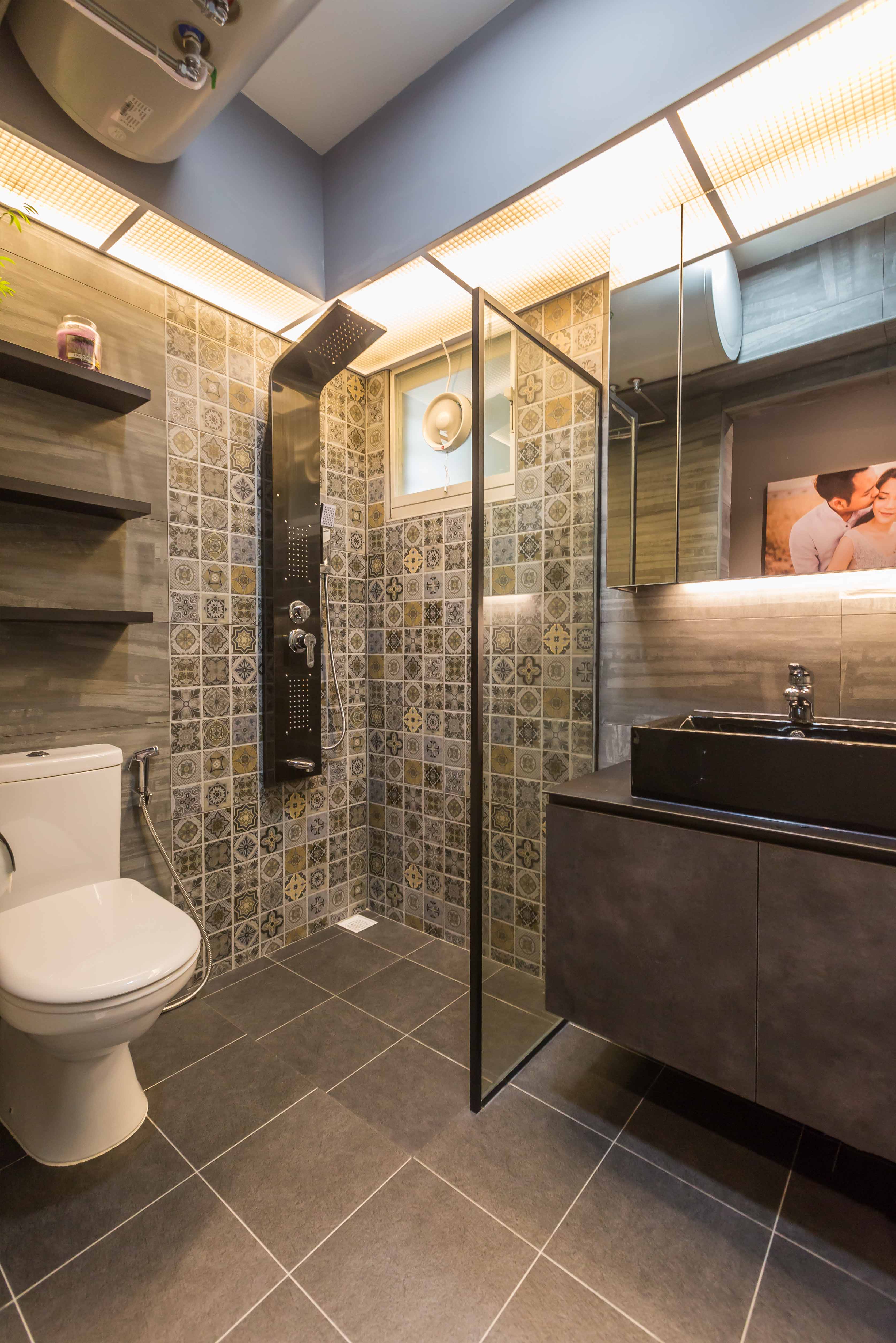 Others Design - Bathroom - HDB 4 Room - Design by Renozone Interior Design House
