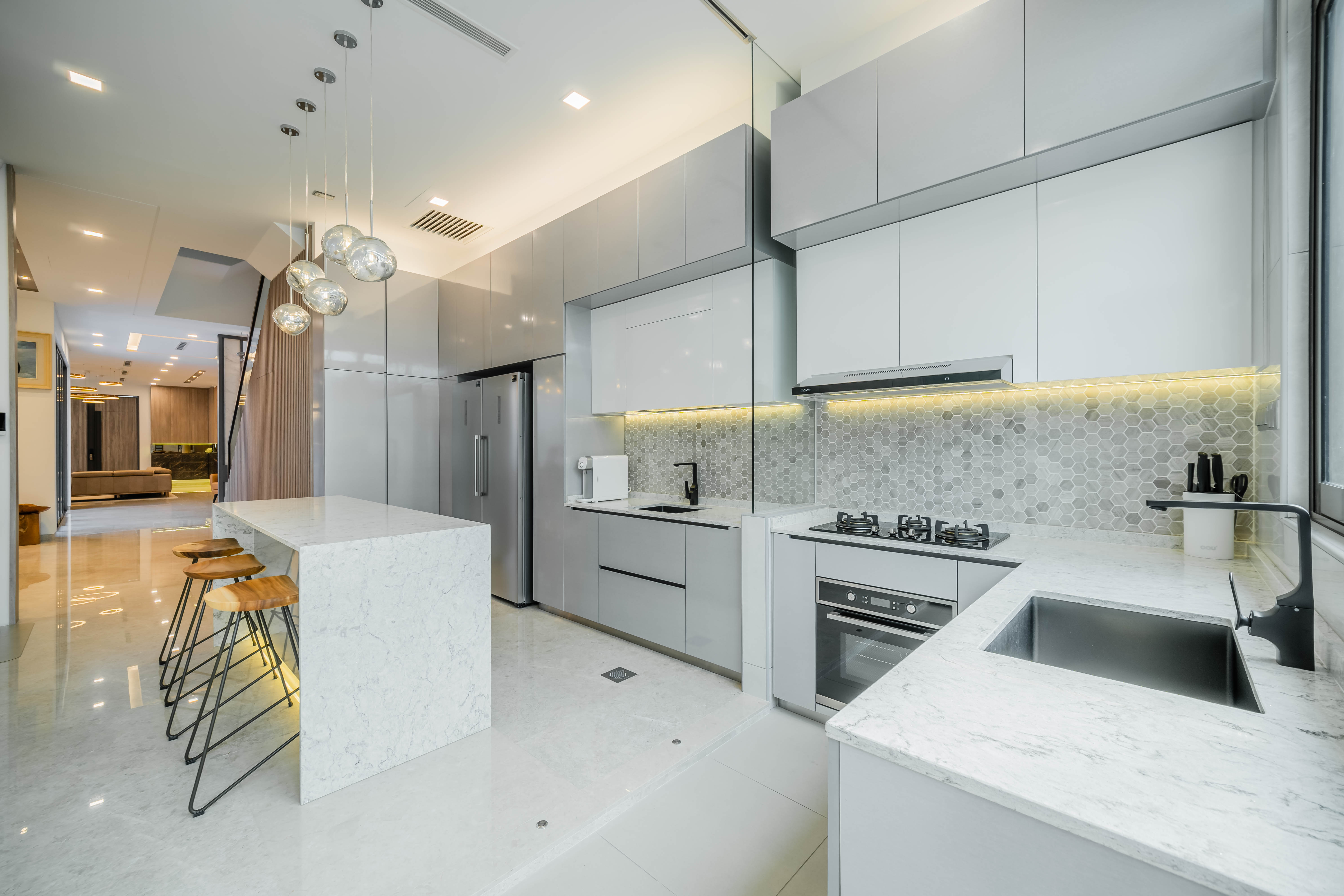 Modern, Tropical Design - Kitchen - Landed House - Design by Rezt+Relax Interior Design
