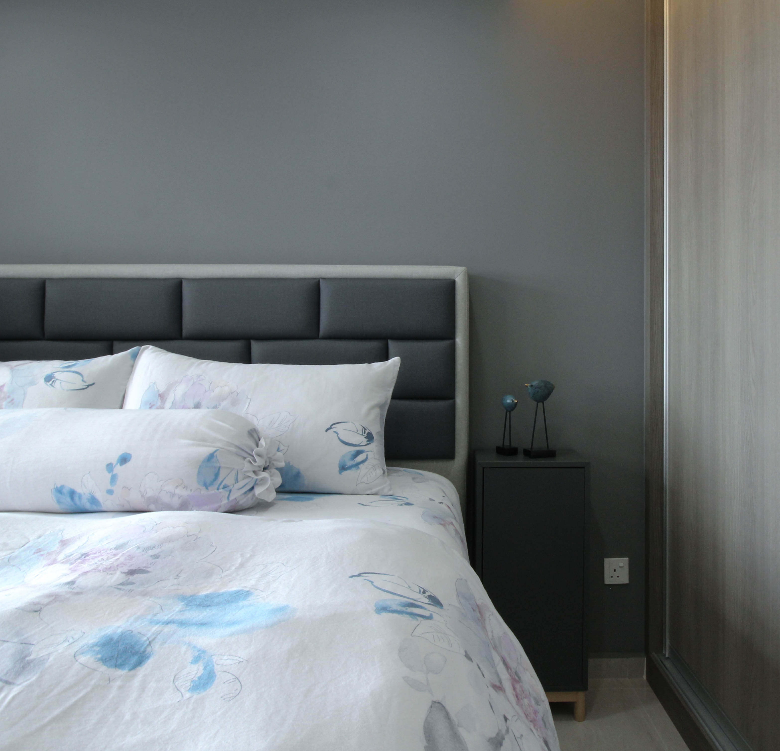 Contemporary, Minimalist, Modern Design - Bedroom - HDB 4 Room - Design by Sense & Semblance Pte Ltd