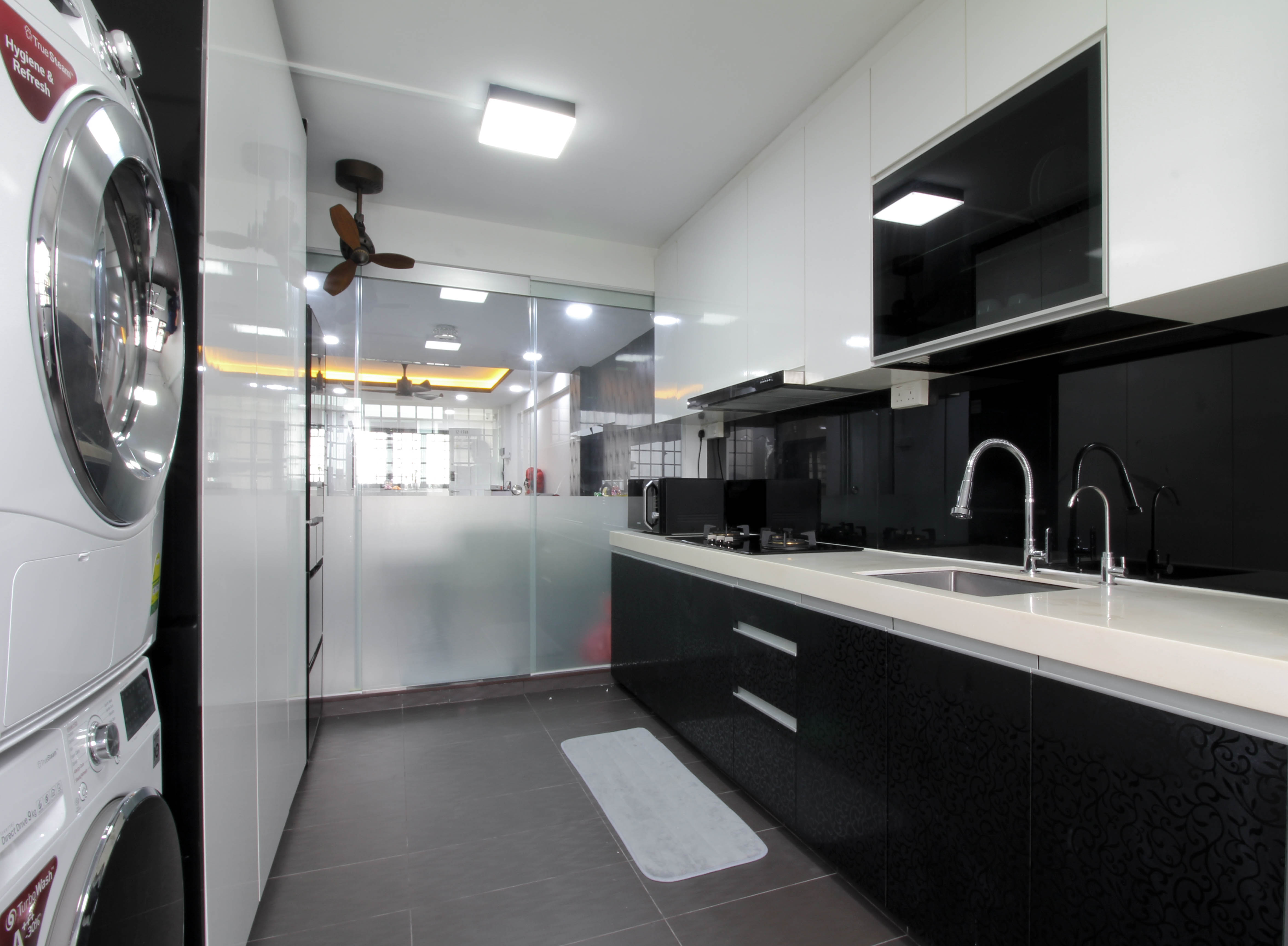 Contemporary, Modern Design - Kitchen - HDB 4 Room - Design by Sense & Semblance Pte Ltd