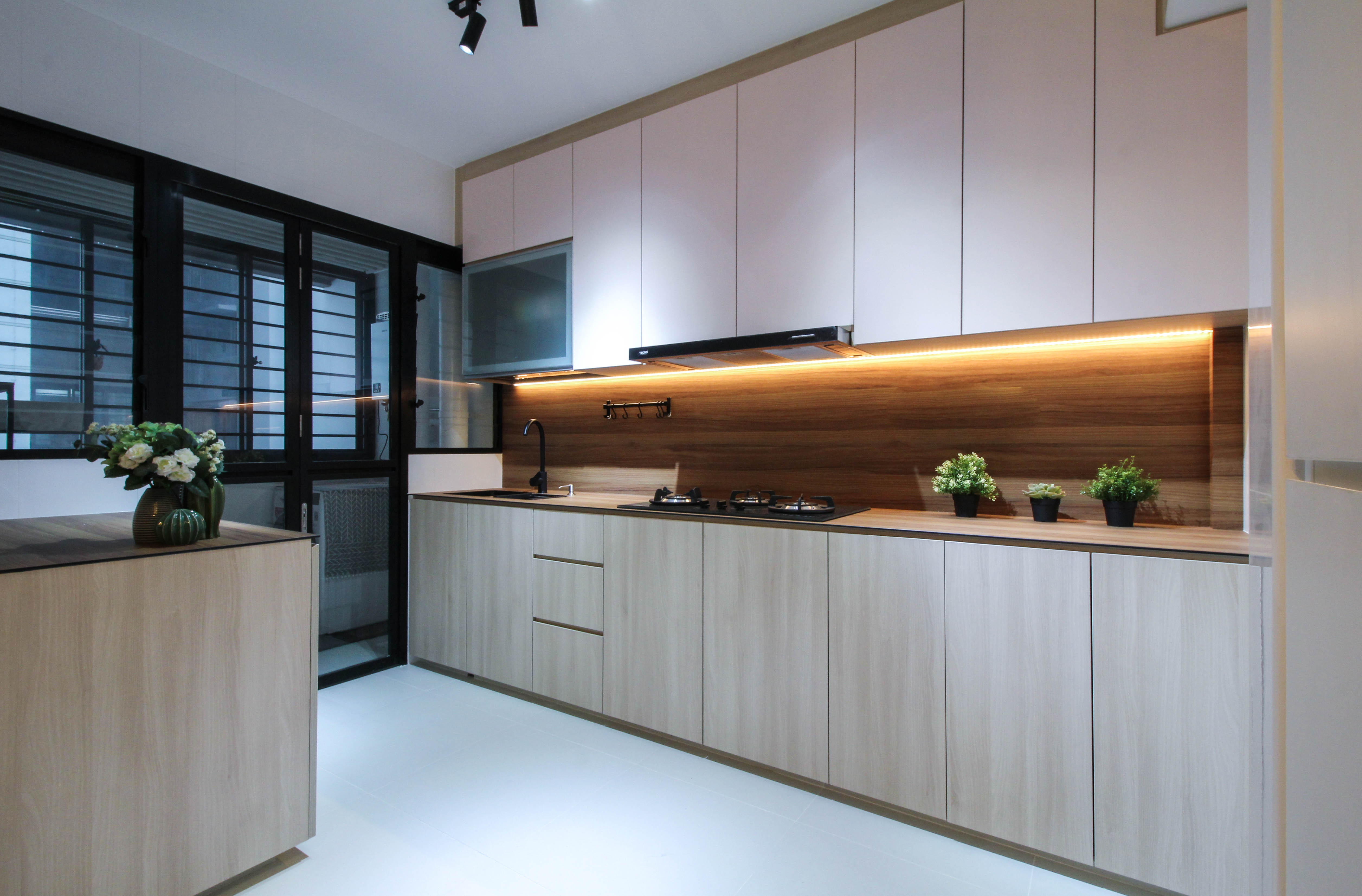 Contemporary Design - Kitchen - HDB 4 Room - Design by Sense & Semblance Pte Ltd