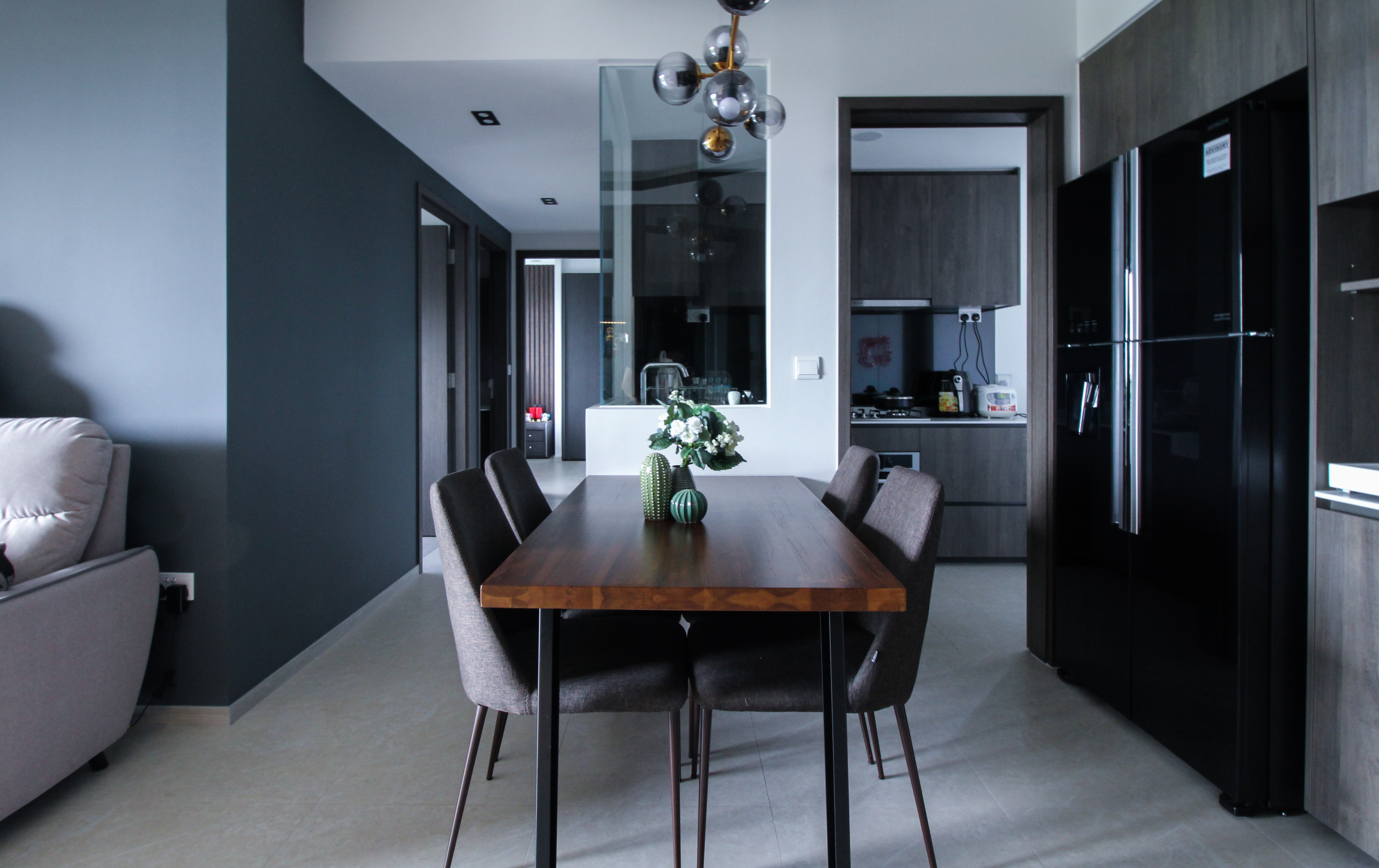 Contemporary, Modern Design - Dining Room - Condominium - Design by Sense & Semblance Pte Ltd