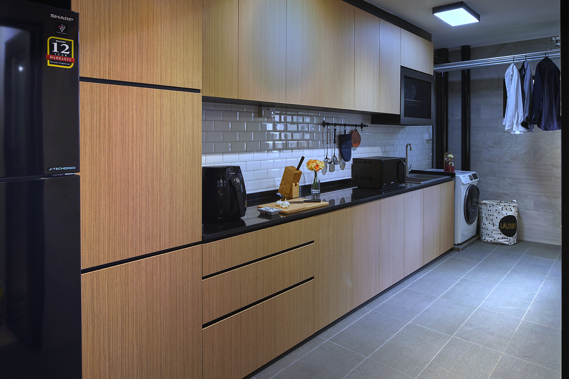 Contemporary Design - Kitchen - HDB 5 Room - Design by Six Dimension Design & Decor Pte Ltd