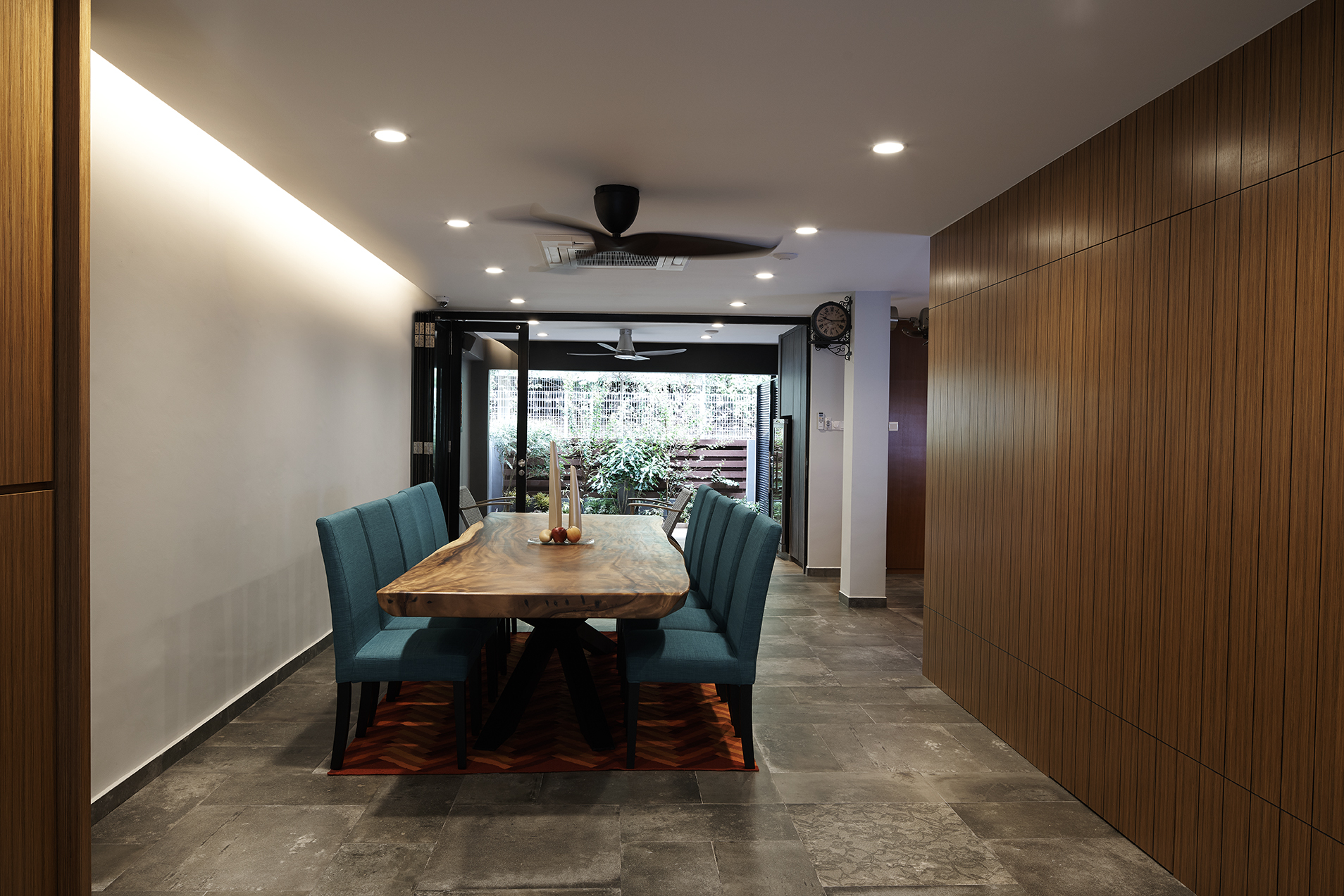 Contemporary, Modern Design - Dining Room - Landed House - Design by Six Dimension Design & Decor Pte Ltd