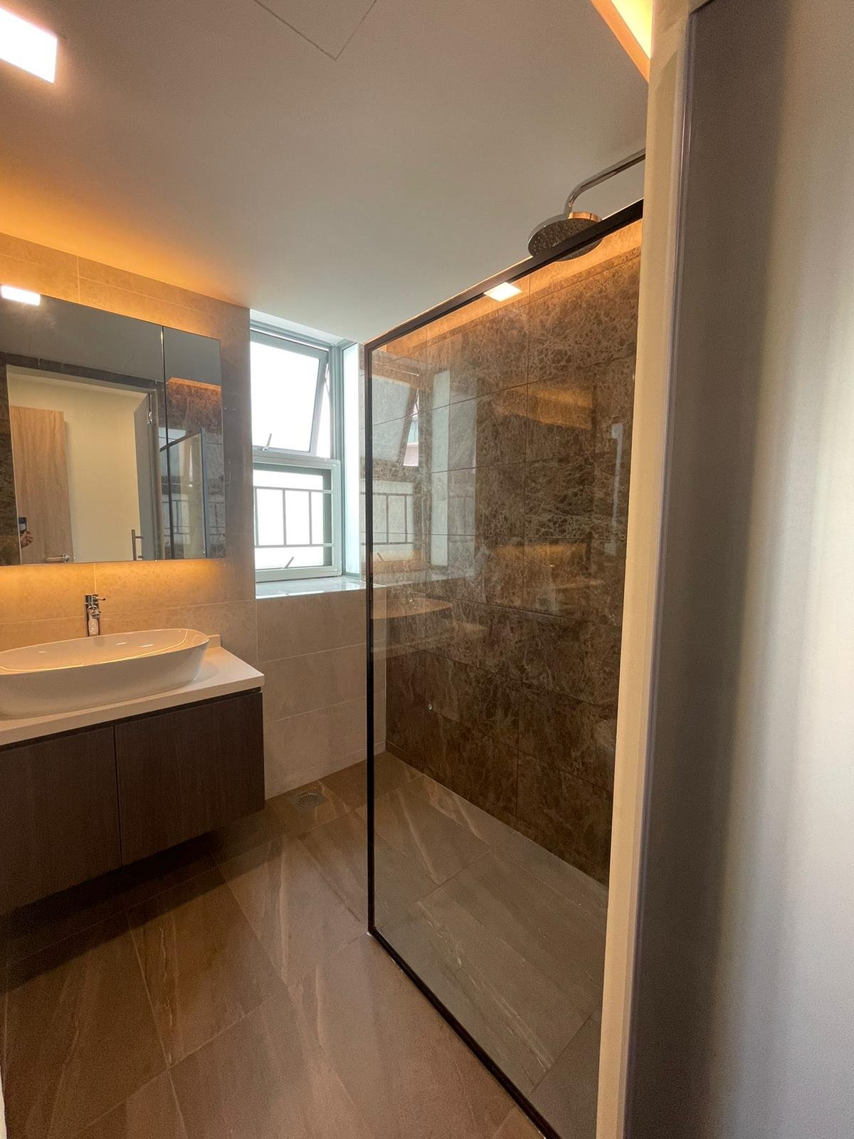 Modern Design - Bathroom - Condominium - Design by Six Dimension Design & Decor Pte Ltd