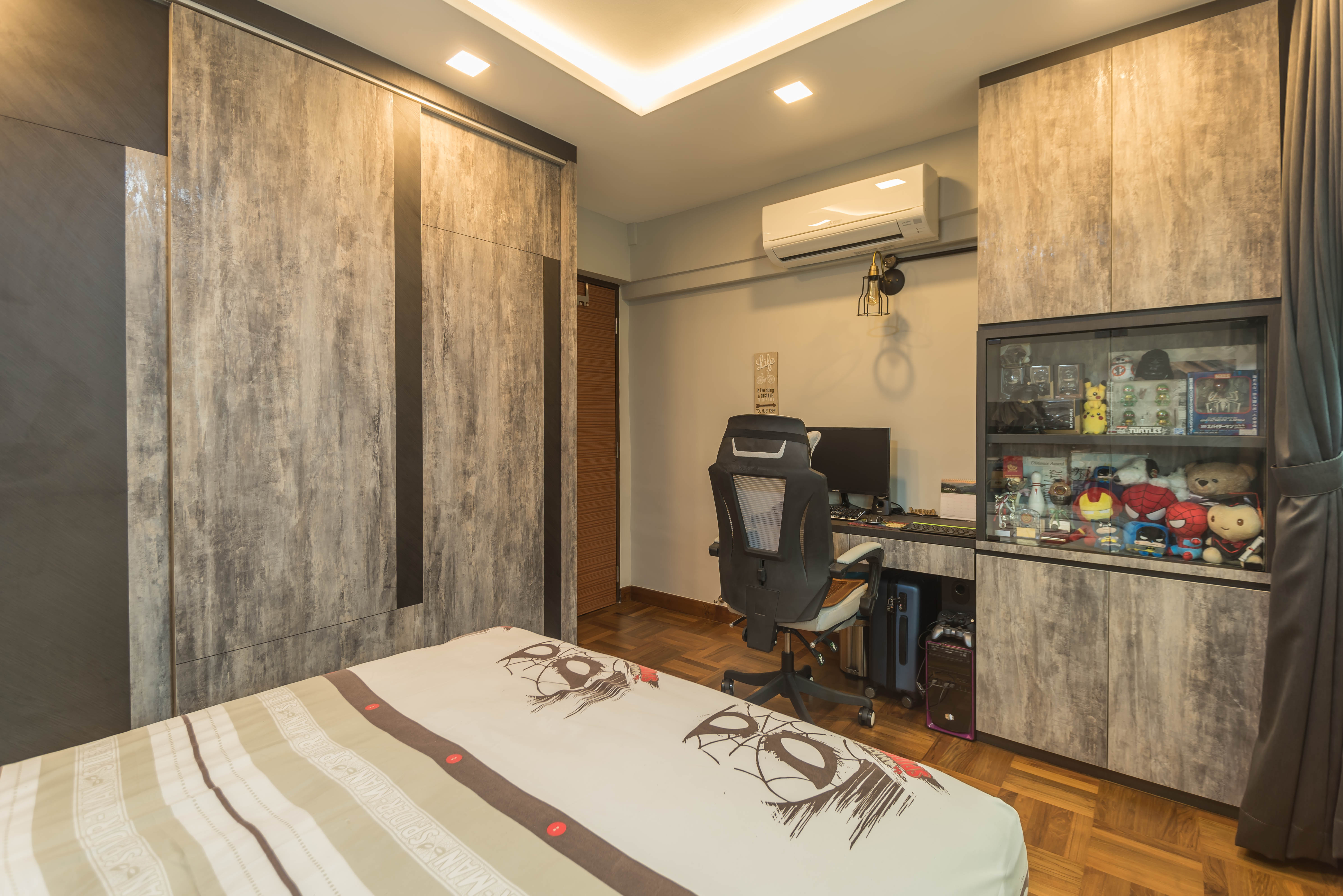 Modern Design - Bedroom - HDB Executive Apartment - Design by Sky Creation