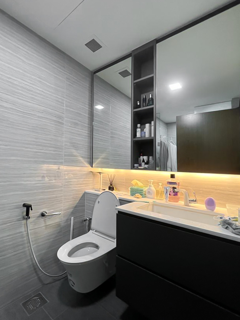 Scandinavian Design - Bathroom - Condominium - Design by Sky Creation