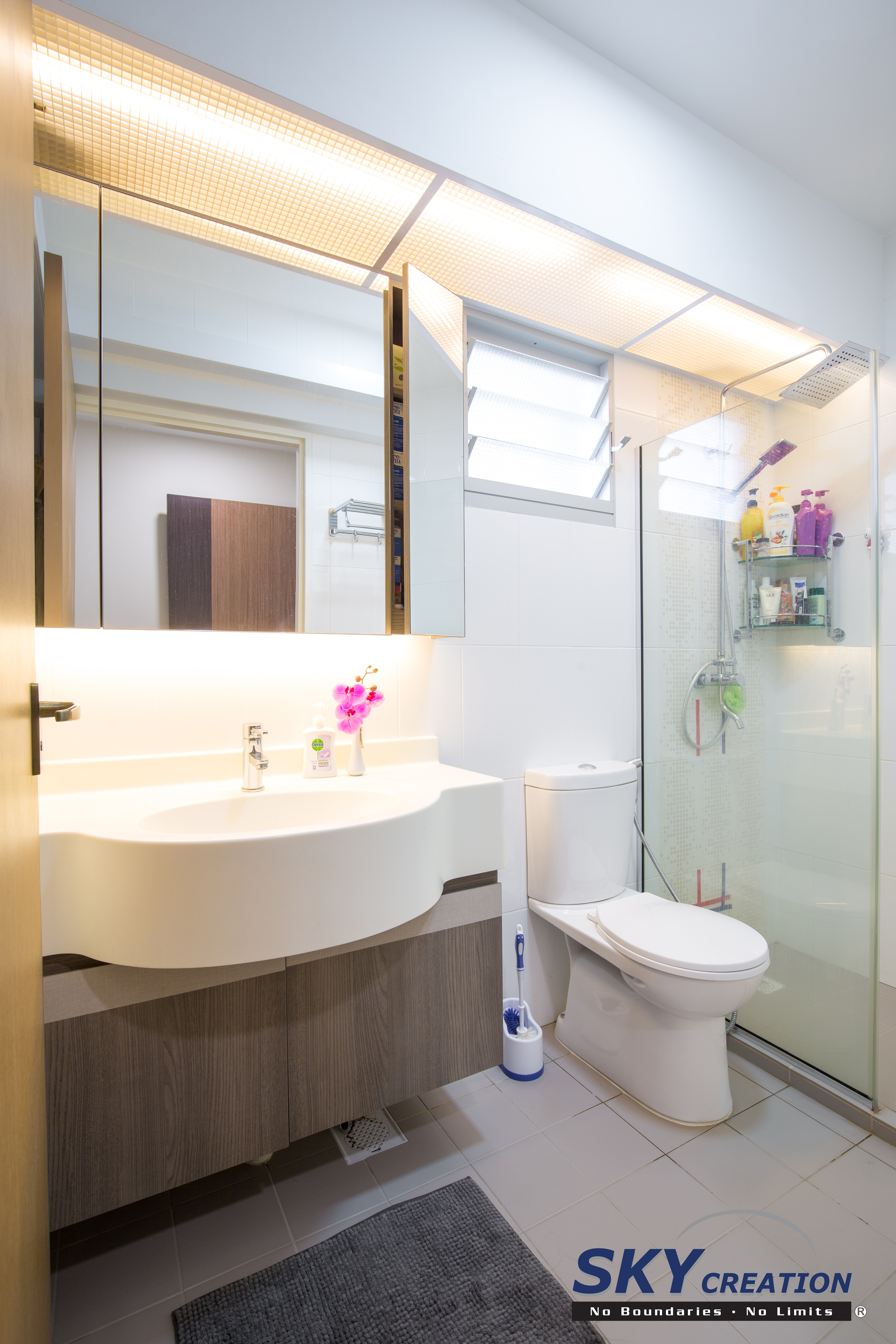 Contemporary, Modern Design - Bathroom - HDB 5 Room - Design by Sky Creation