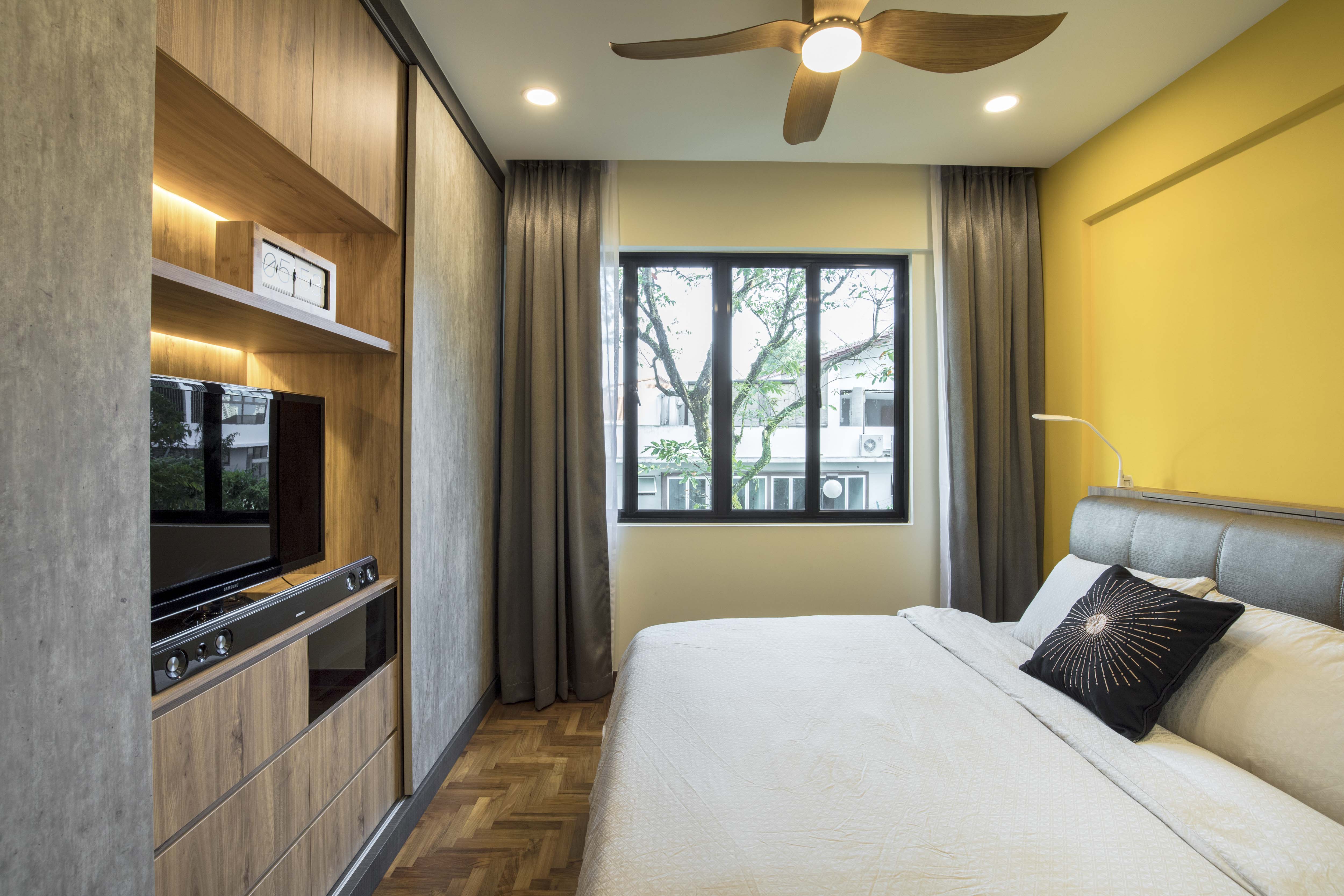 Industrial Design - Bedroom - Condominium - Design by Sky Creation