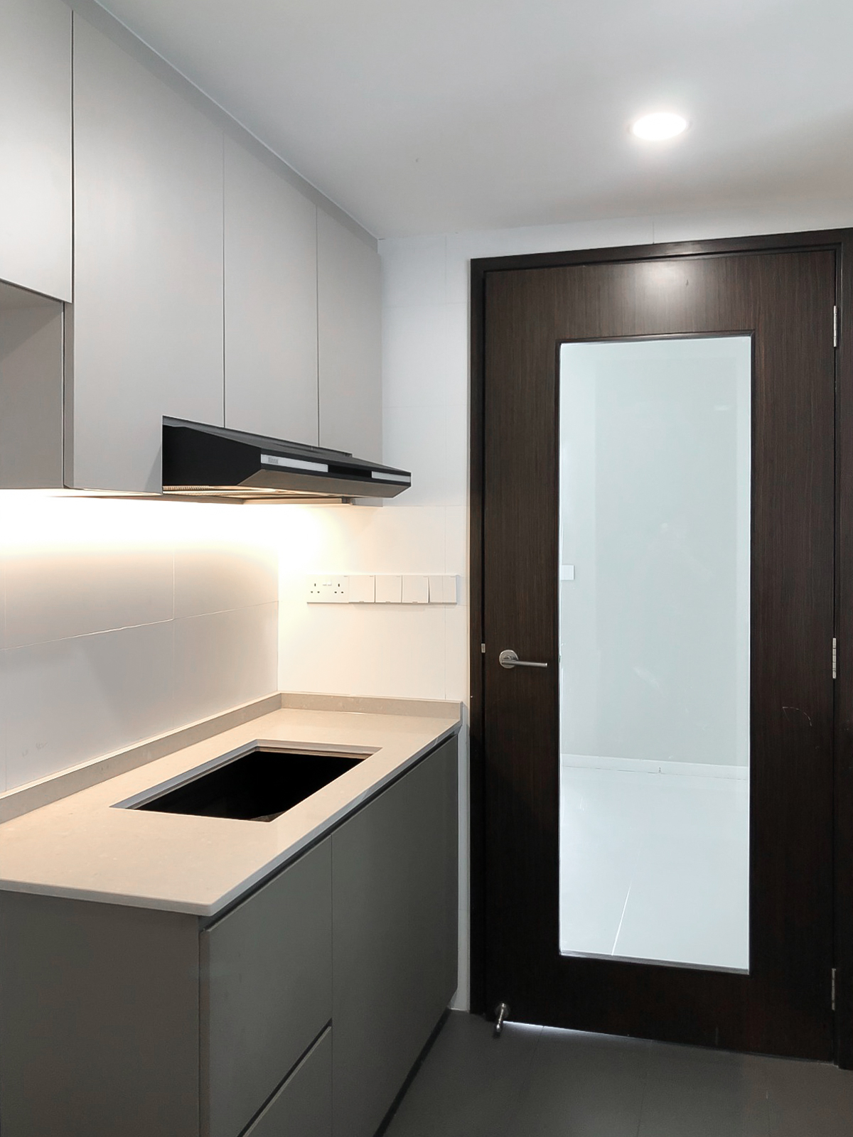 Modern Design - Kitchen - Condominium - Design by Sky Creation