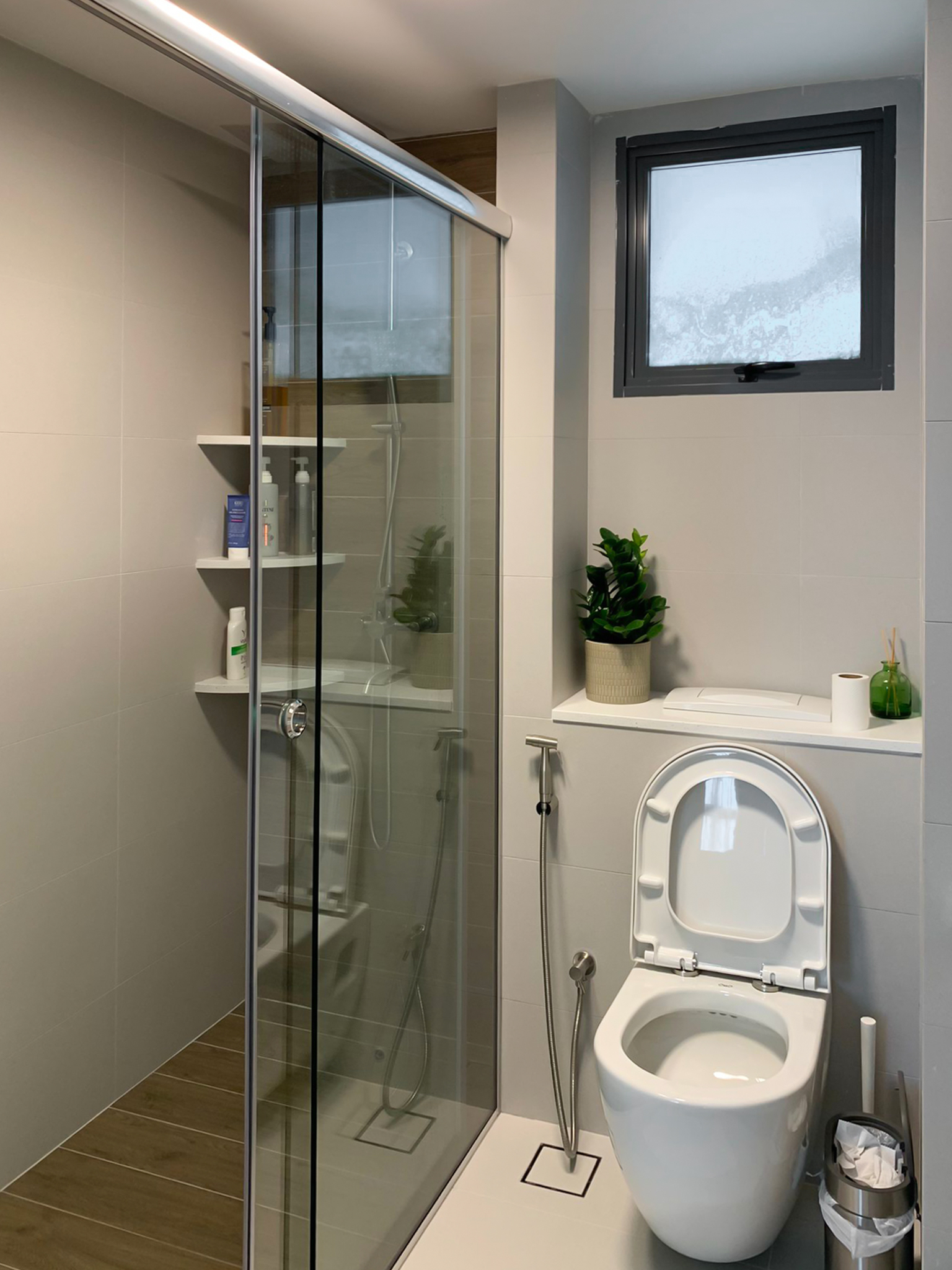 Scandinavian Design - Bathroom - Condominium - Design by Sky Creation