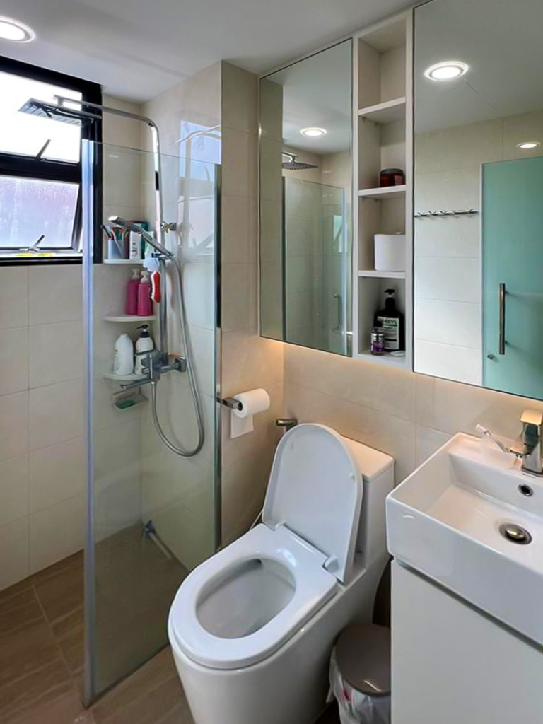 Modern Design - Bathroom - Condominium - Design by Sky Creation