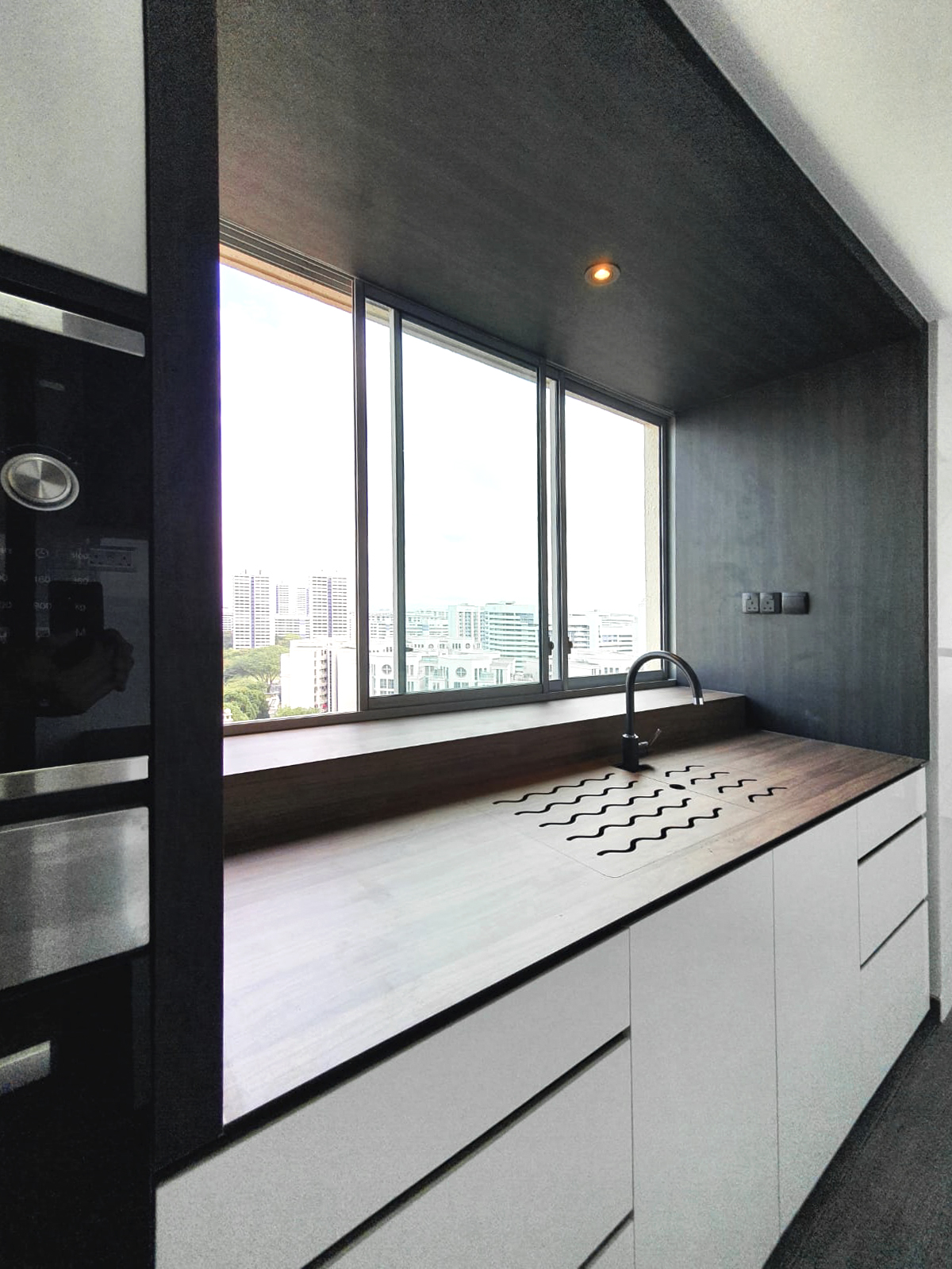 Contemporary Design - Kitchen - Condominium - Design by Sky Creation