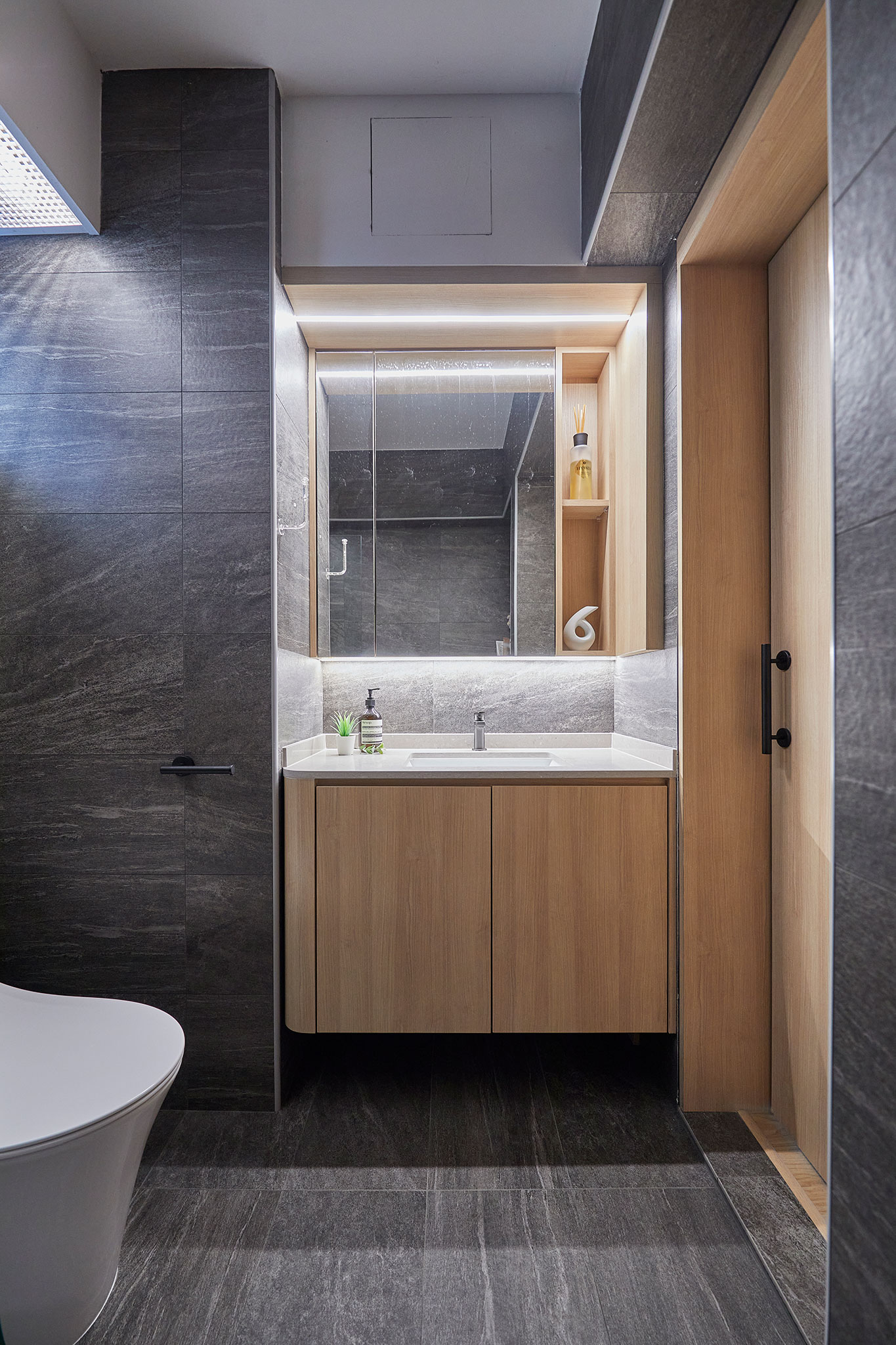 Scandinavian Design - Bathroom - HDB 3 Room - Design by Sky Creation